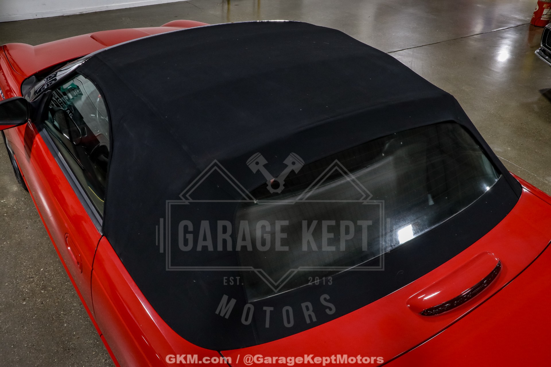 2002 Ford Thunderbird 25
