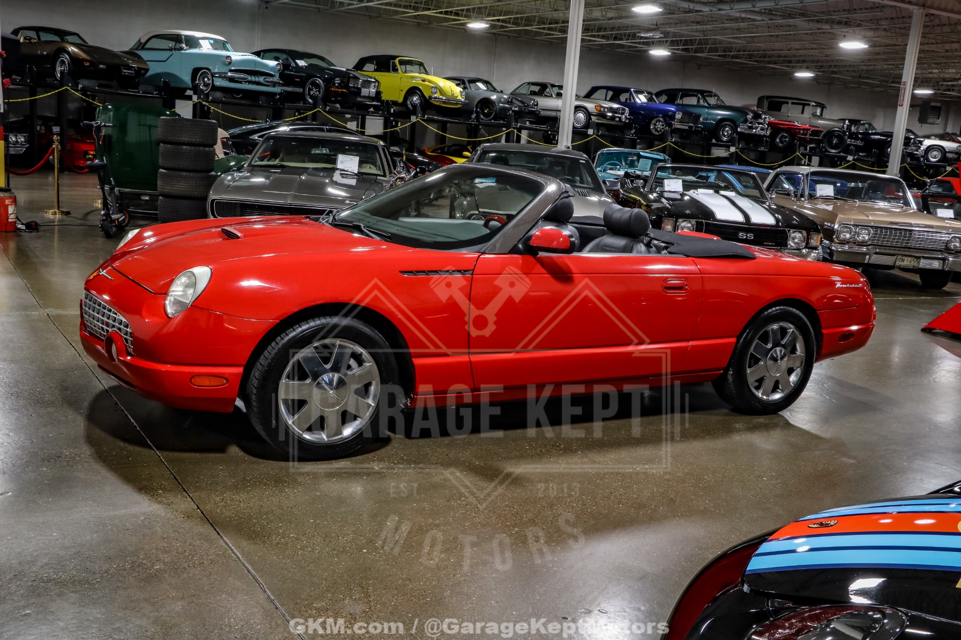 2002 Ford Thunderbird 33