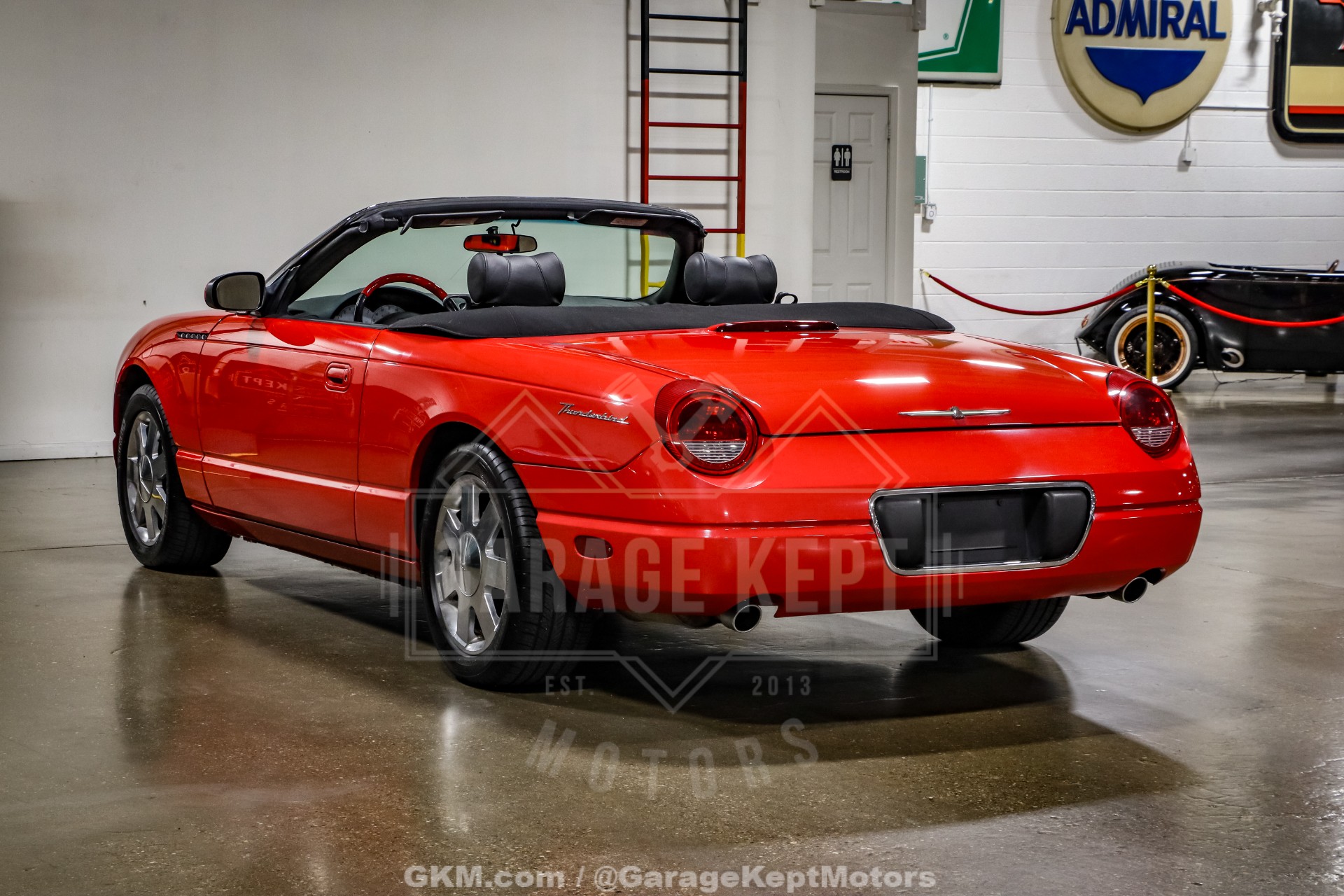 2002 Ford Thunderbird 36