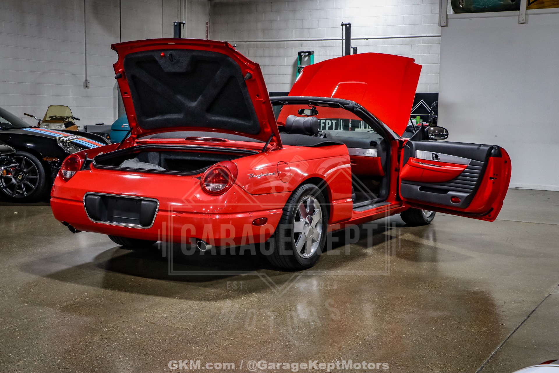 2002 Ford Thunderbird 84