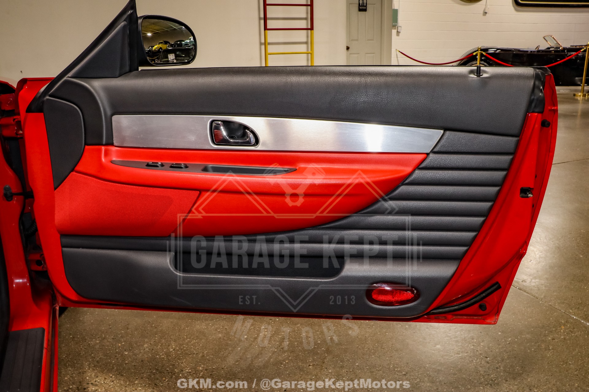 2002 Ford Thunderbird 85