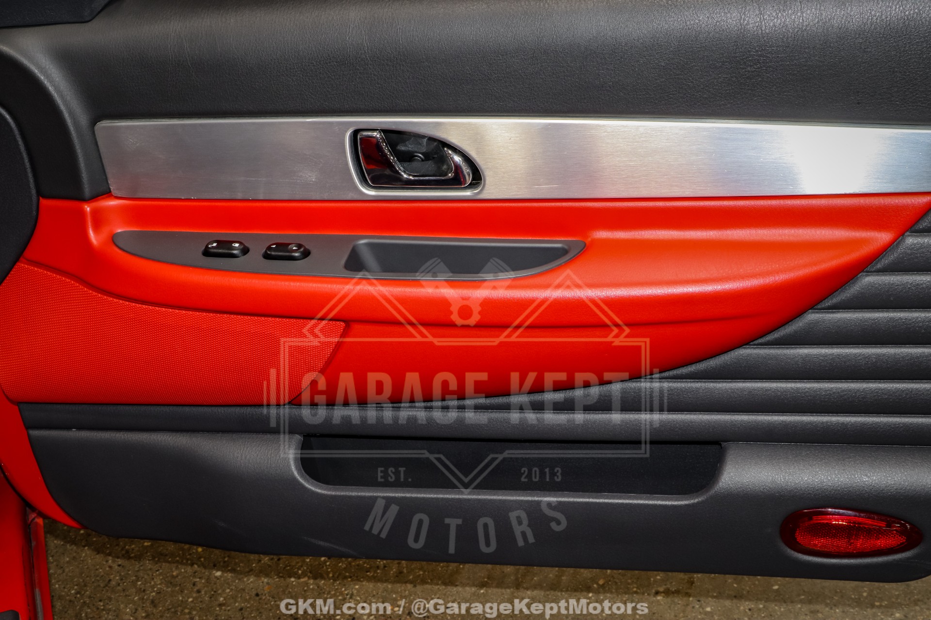 2002 Ford Thunderbird 86