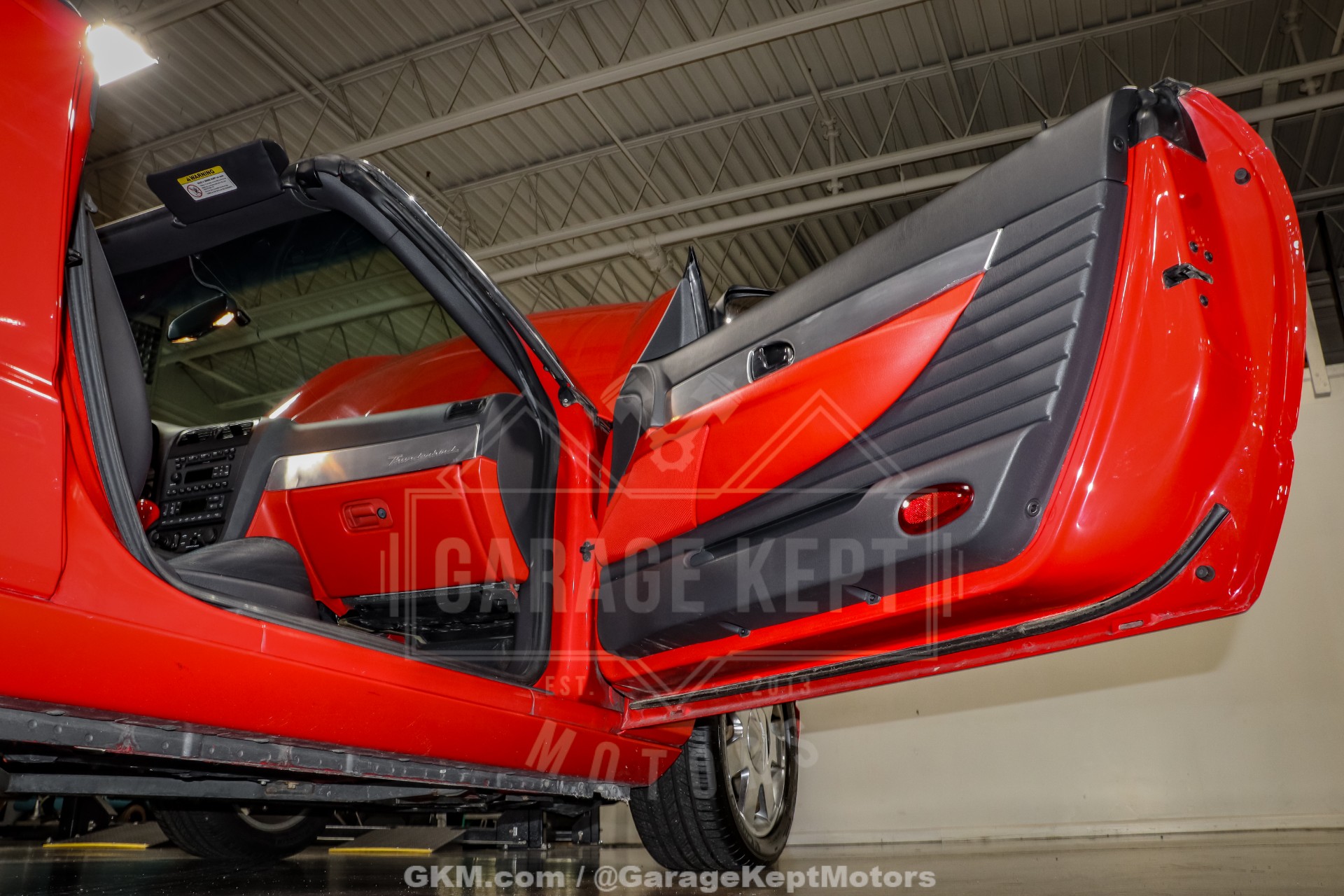 2002 Ford Thunderbird 88