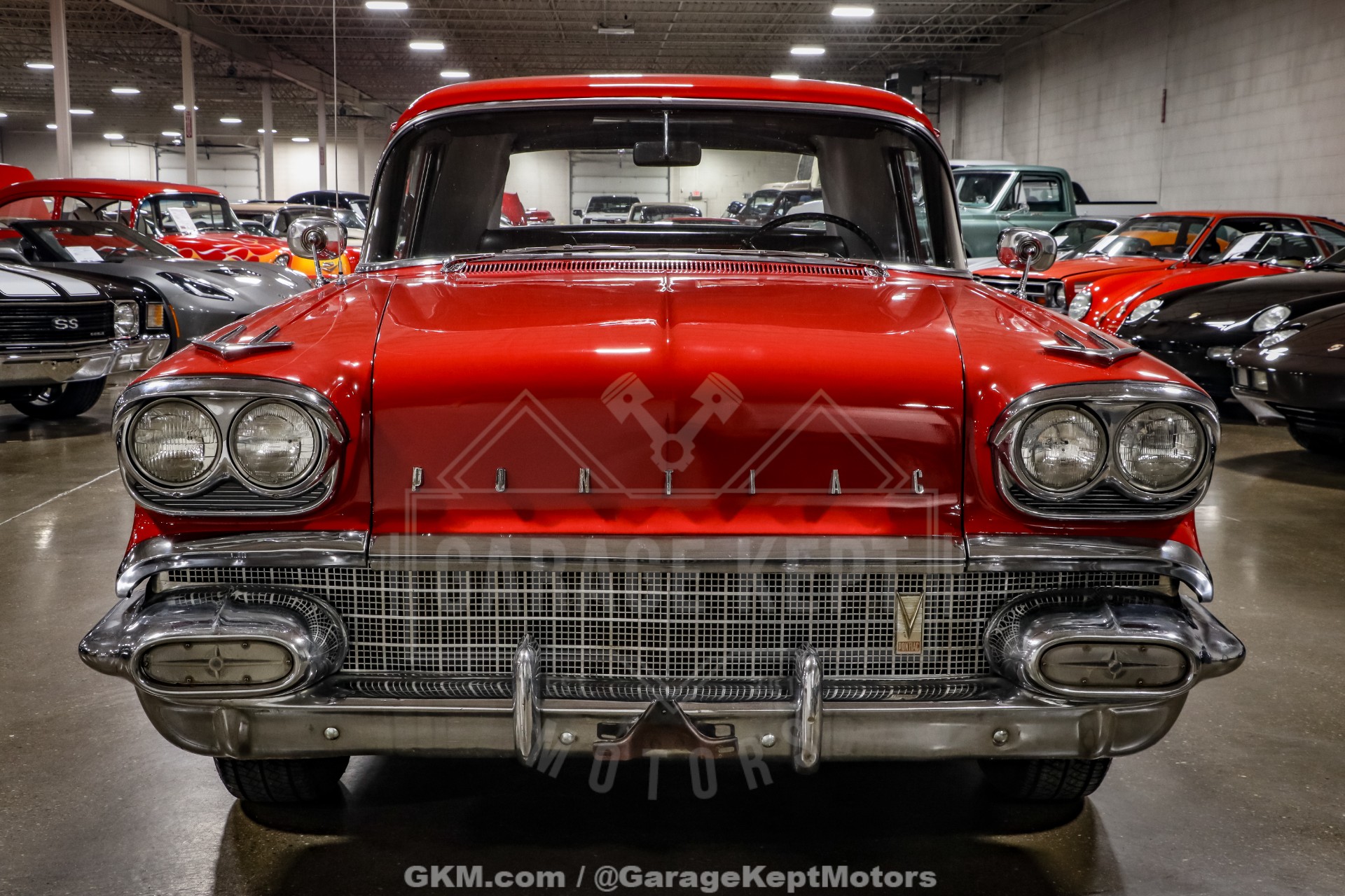 1958 Pontiac Pathfinder 18