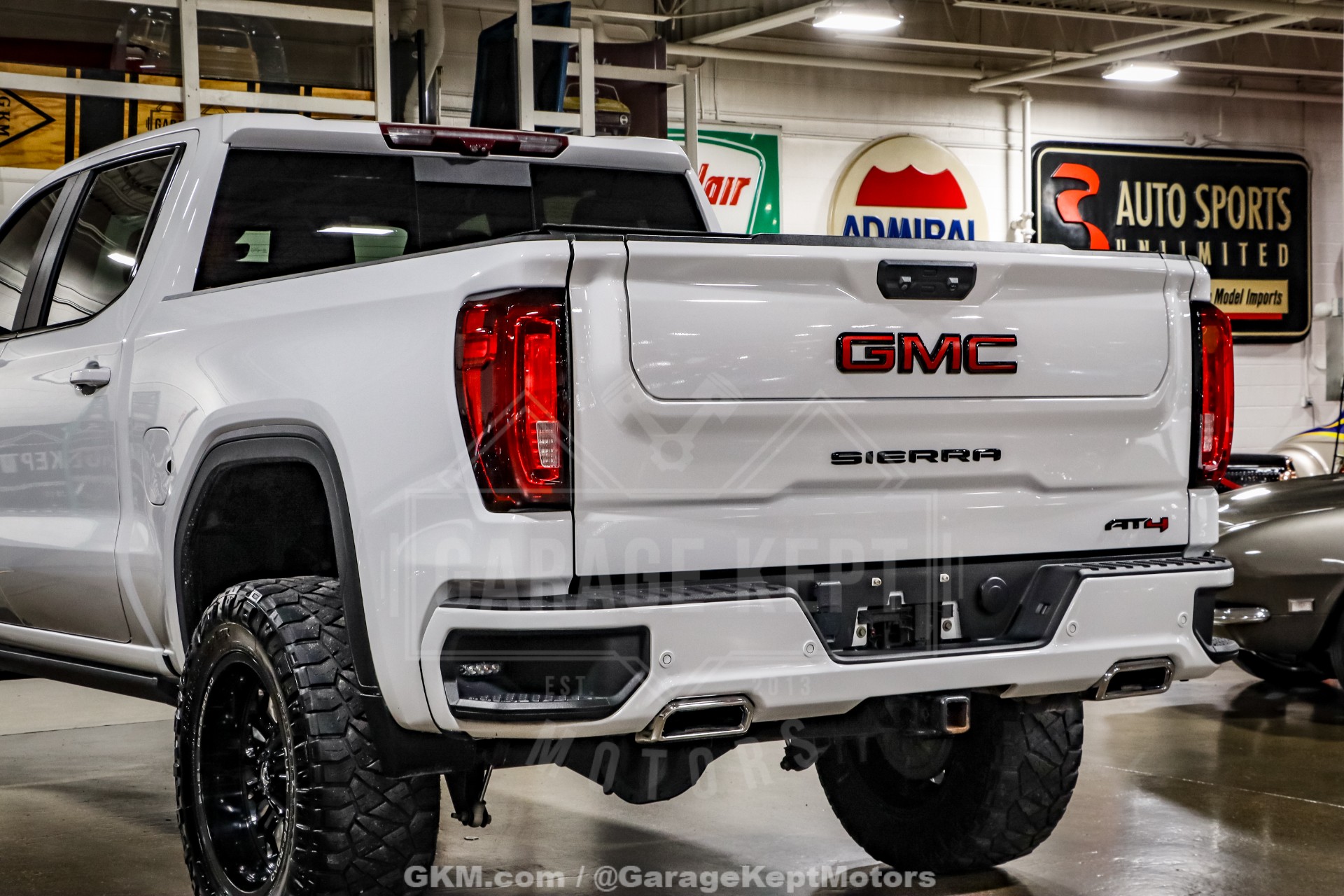 2023 GMC Sierra 1500 42