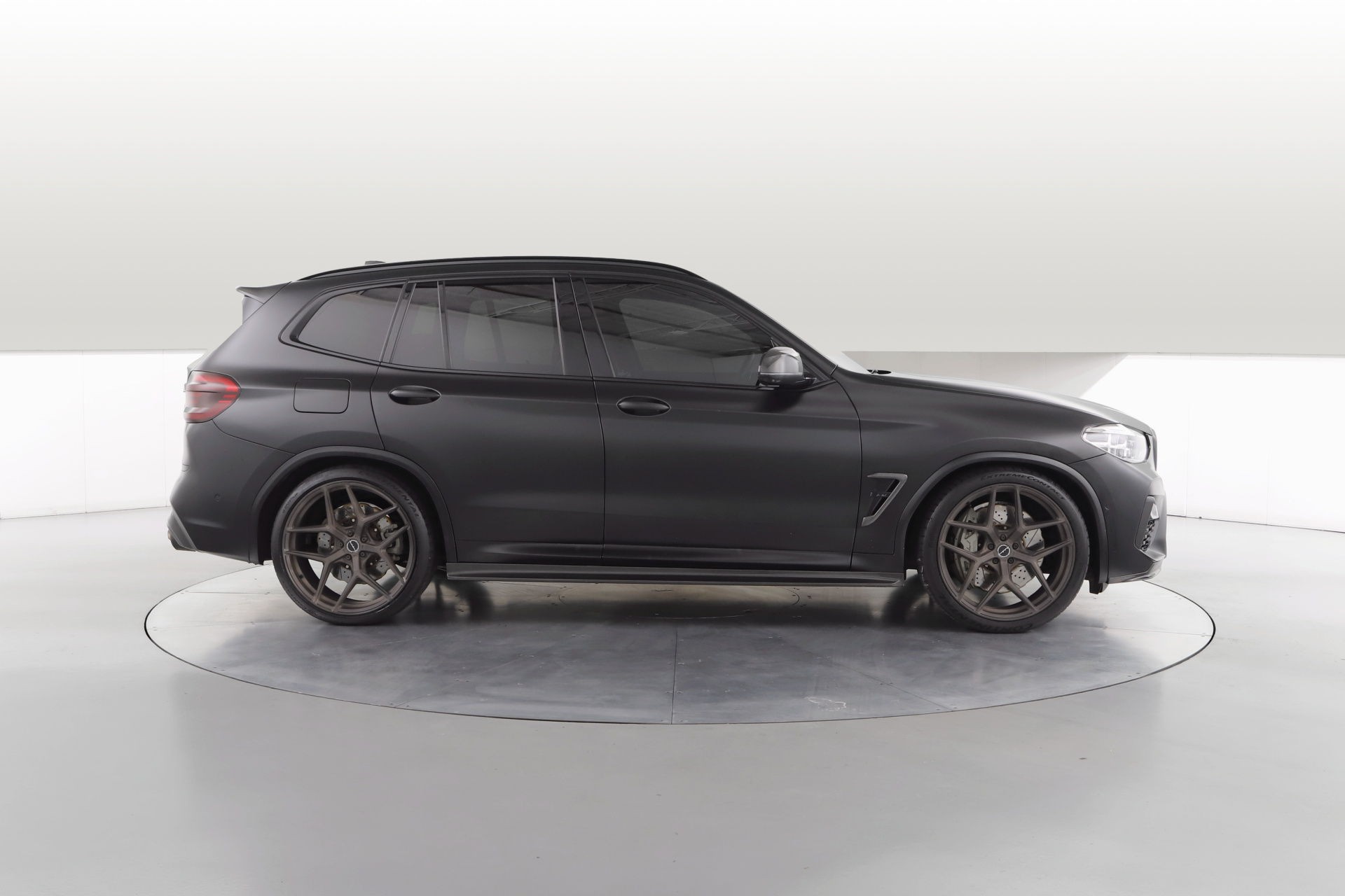 2021 BMW X3 M 28