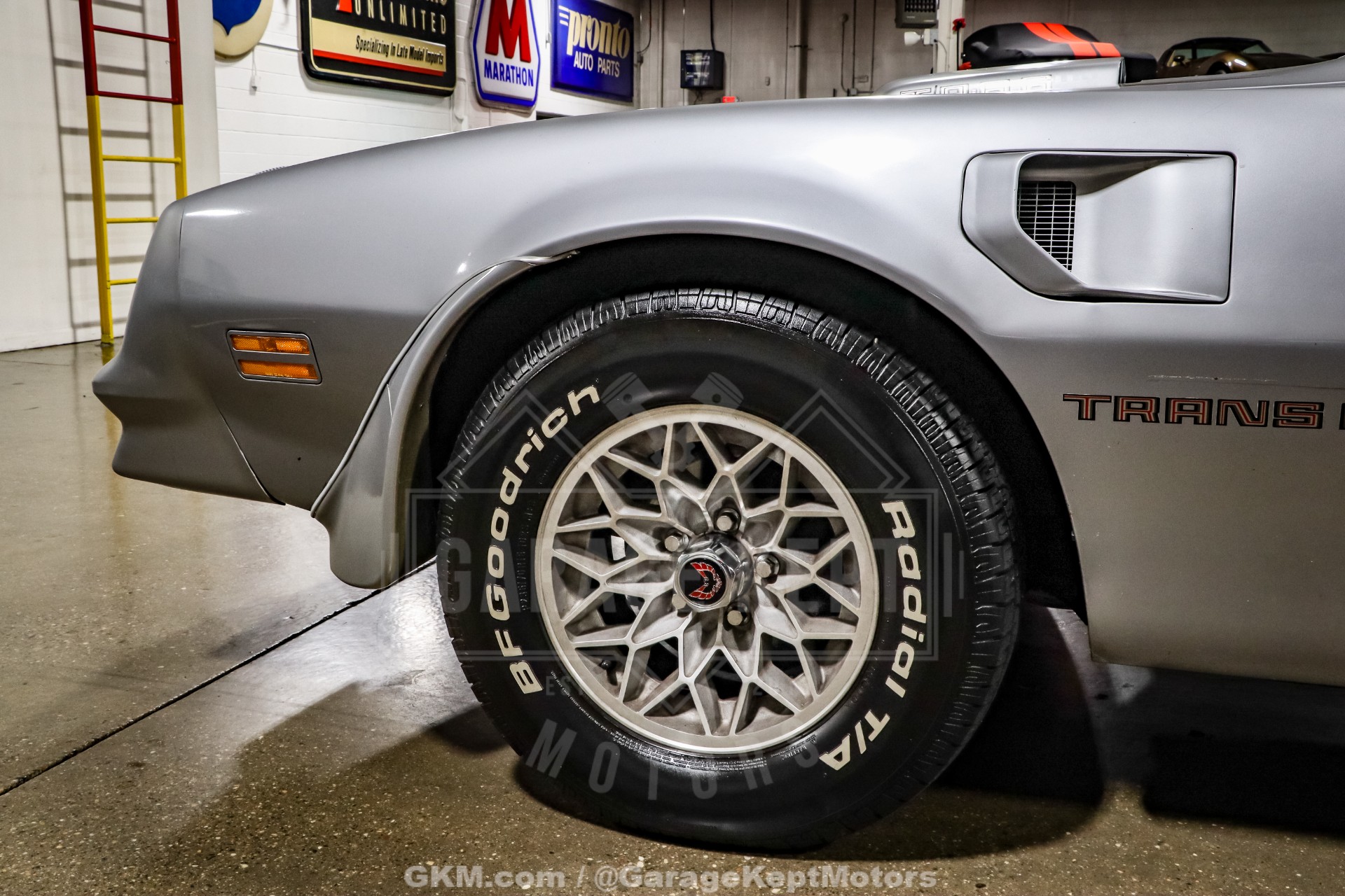 1977 Pontiac Firebird 35