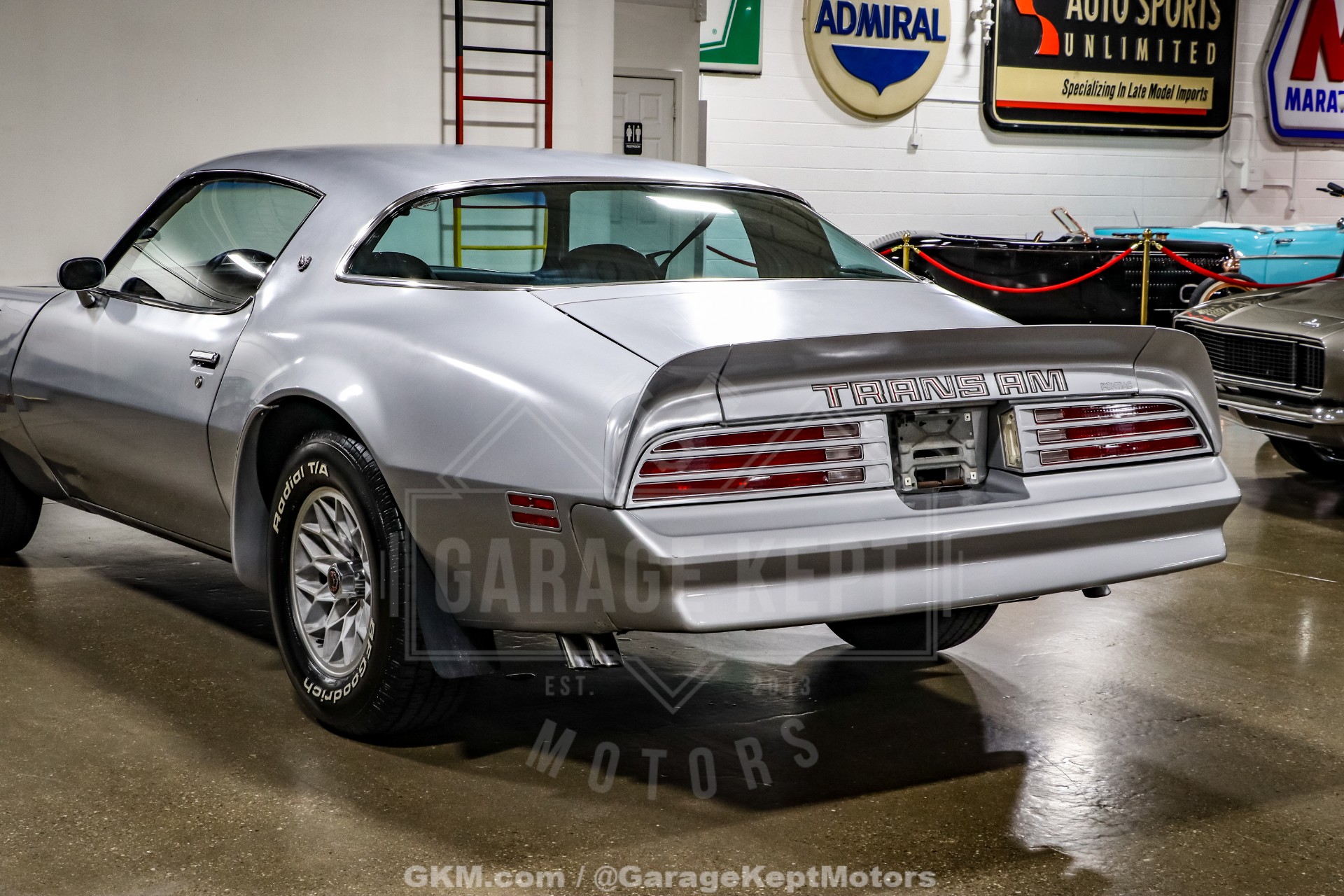 1977 Pontiac Firebird 43