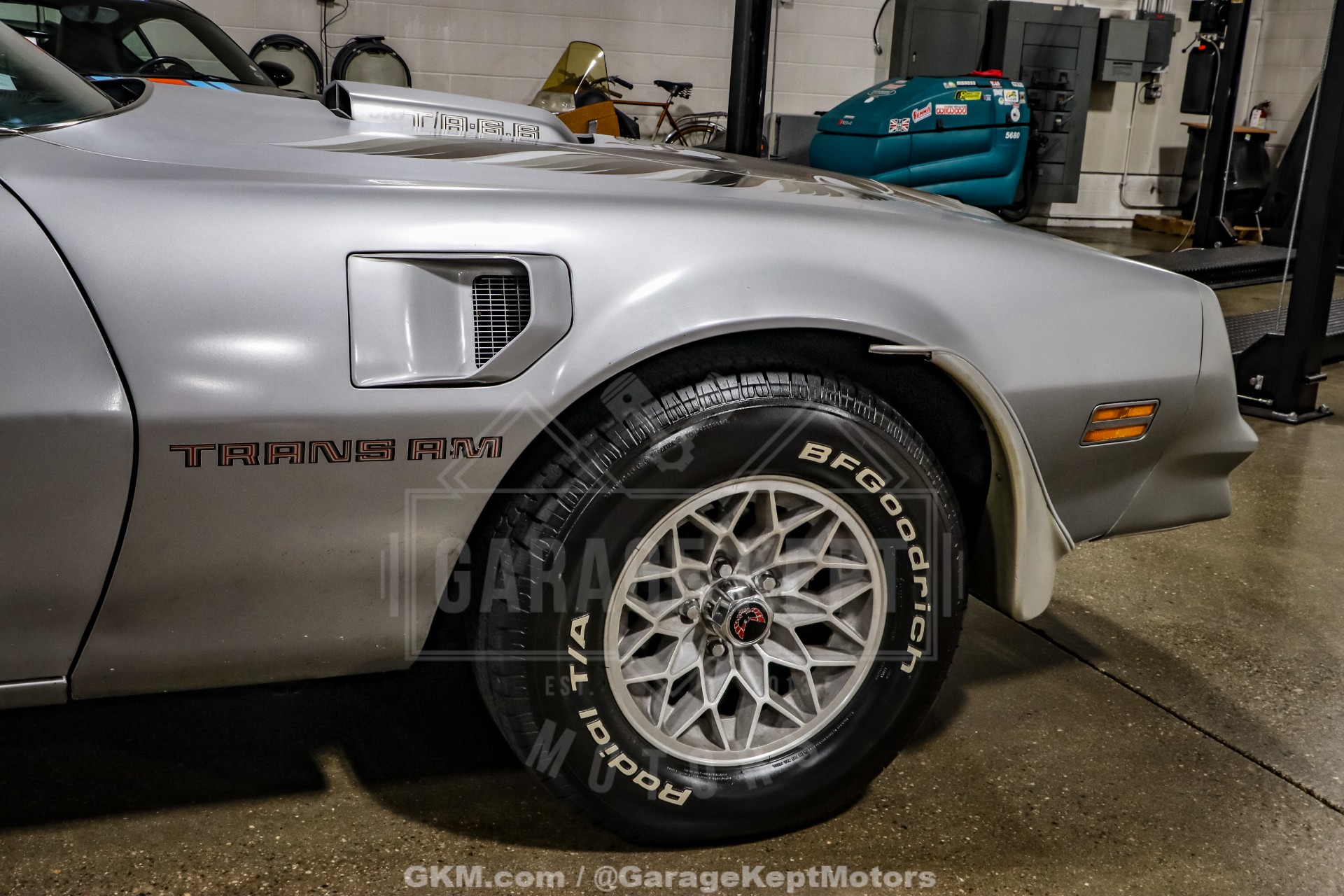 1977 Pontiac Firebird 58