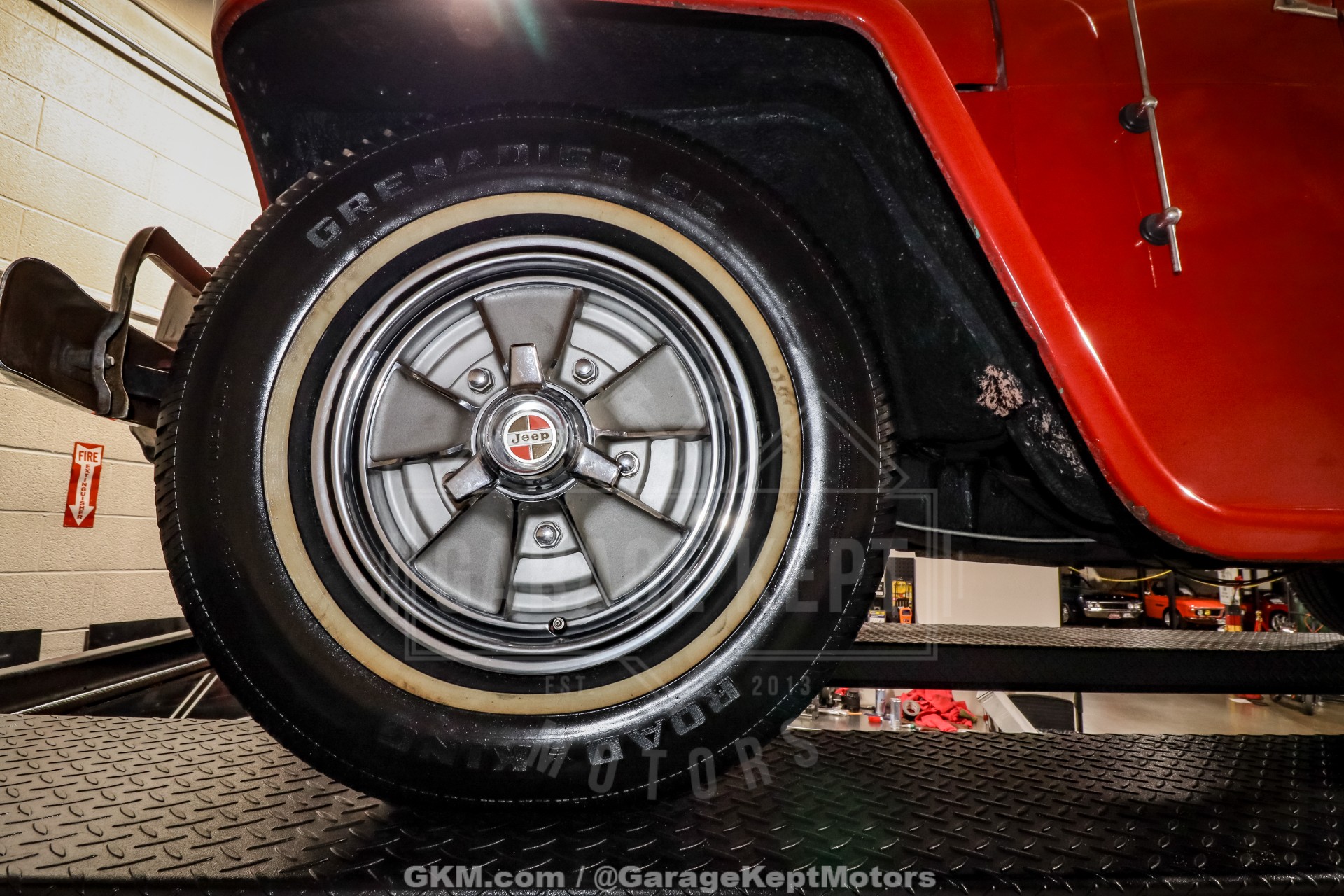 1949 Willys Overland Jeepster 164