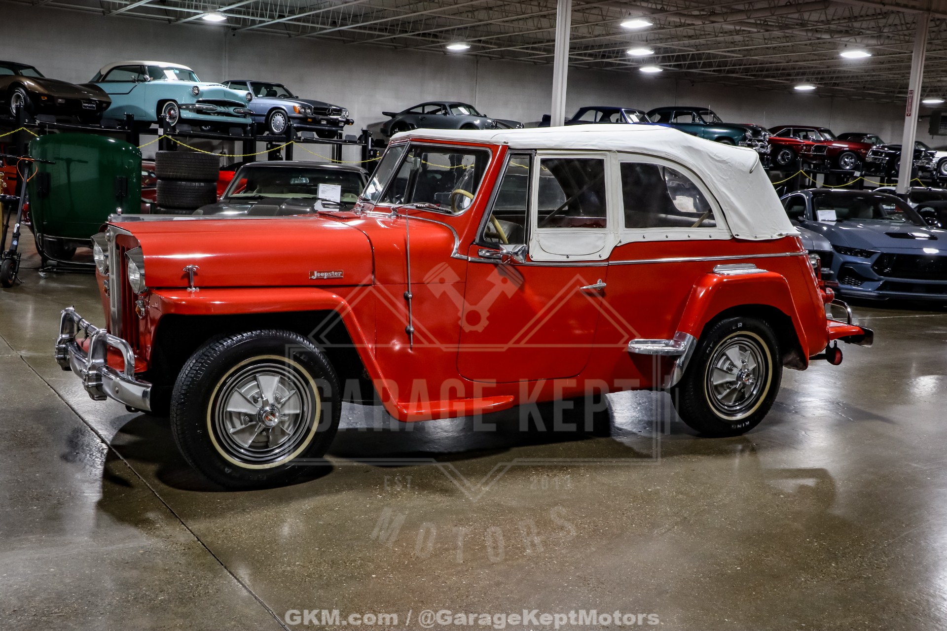1949 Willys Overland Jeepster 5