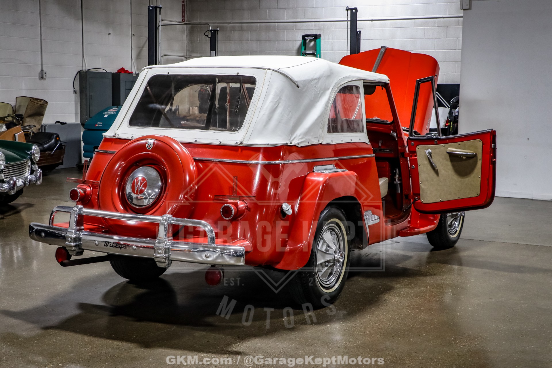 1949 Willys Overland Jeepster 73