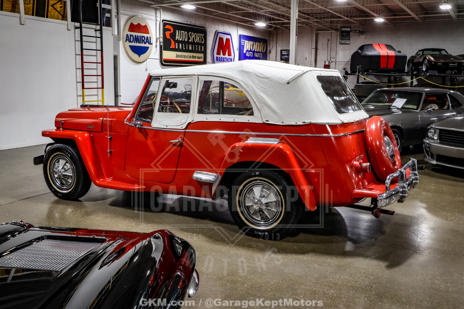 1949 Willys Overland Jeepster 7