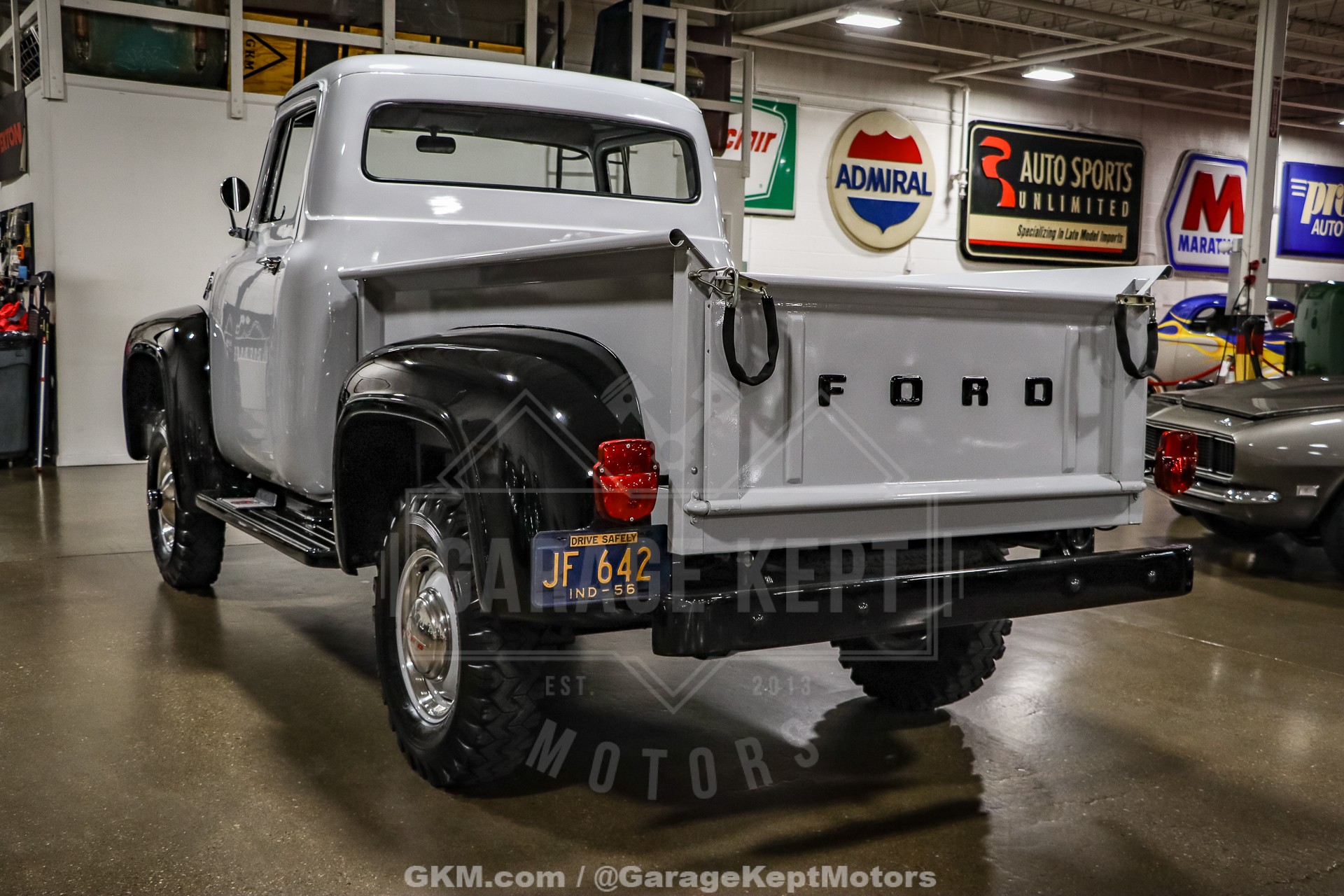 1956 Ford F100 9