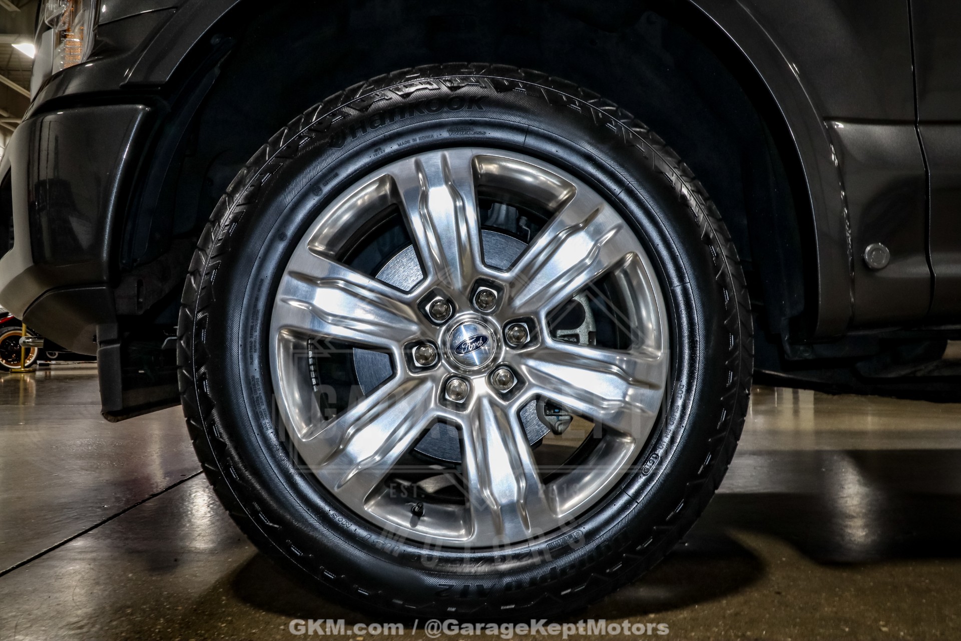 2019 Ford F-150 211