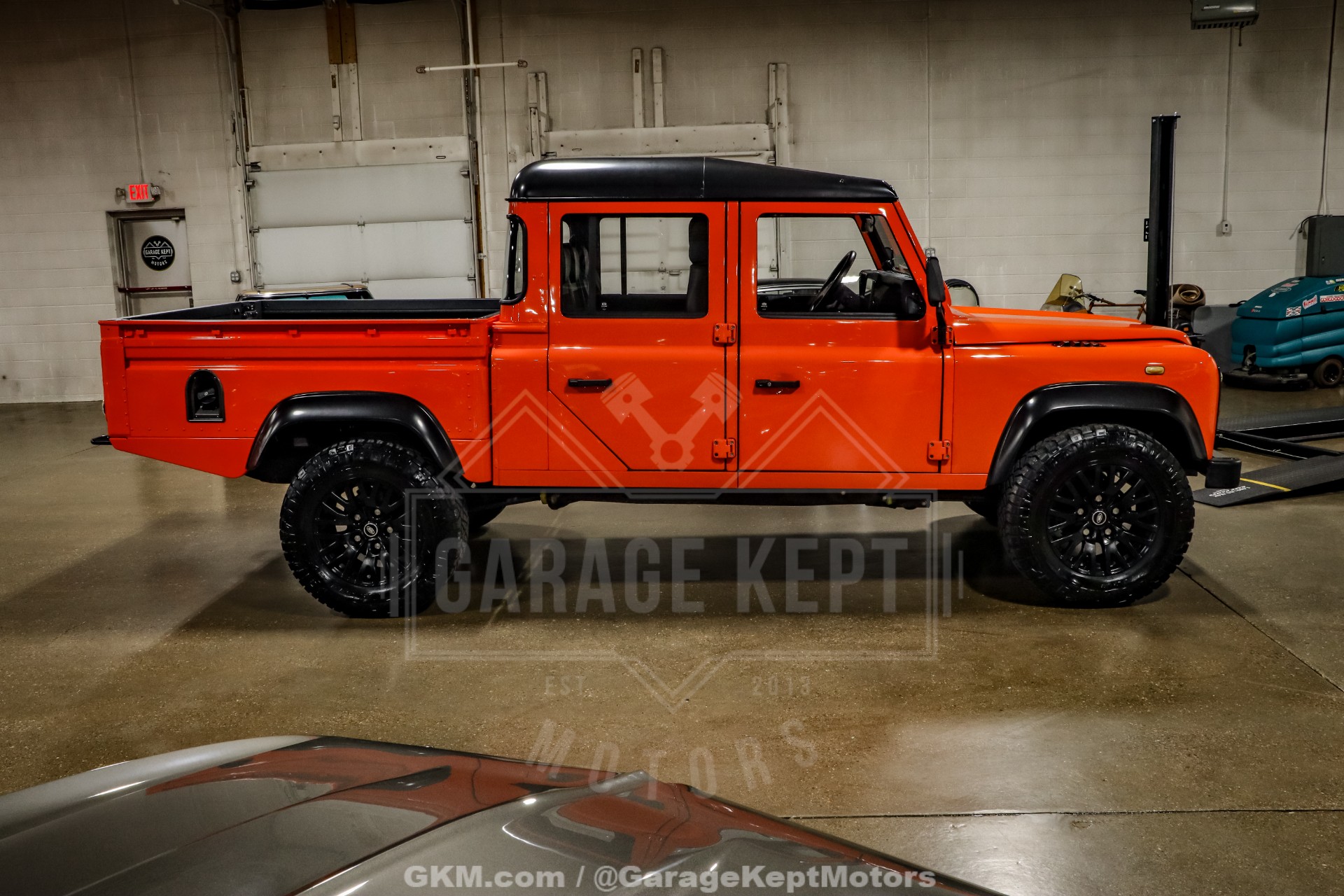 1993 Land Rover Defender 10