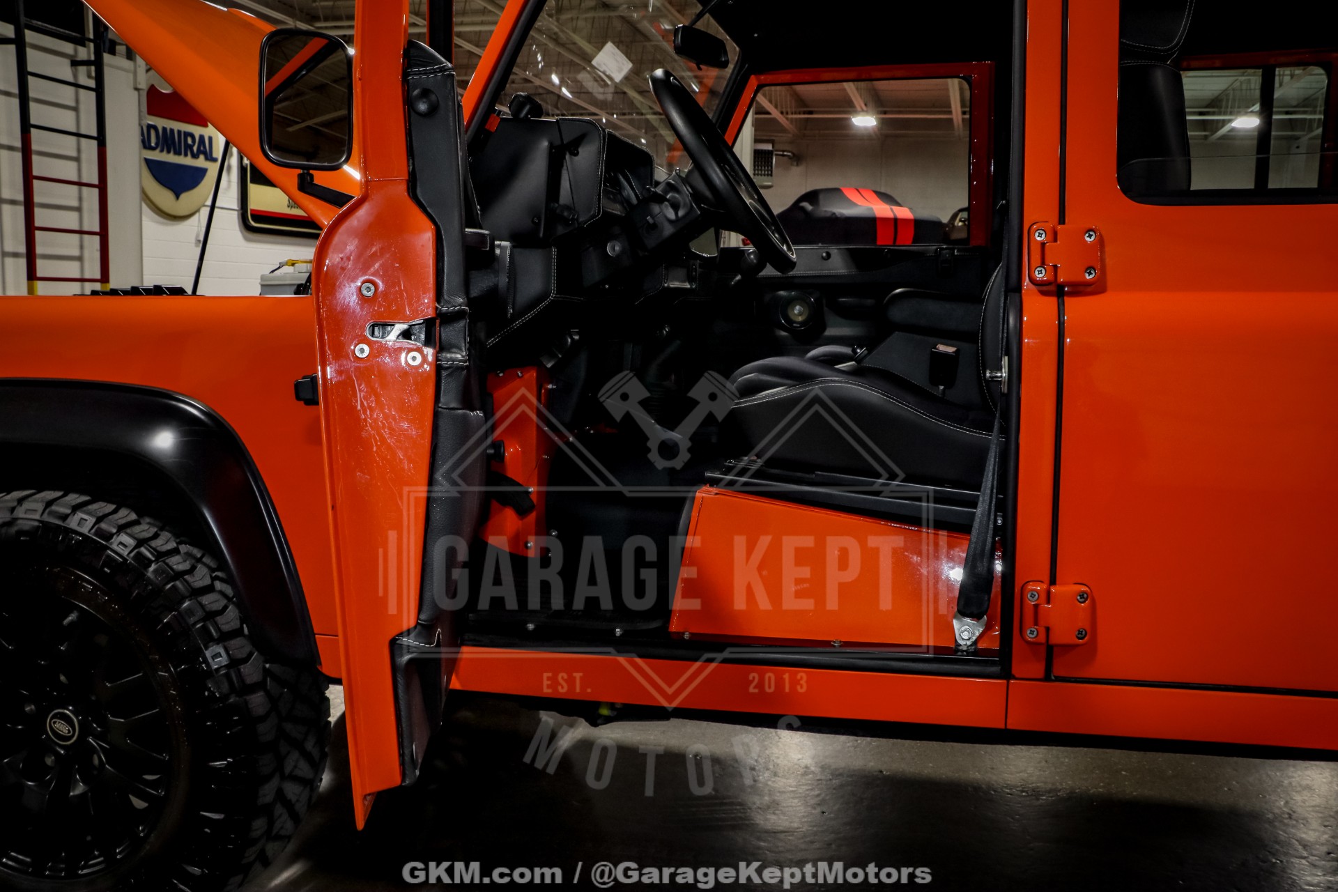 1993 Land Rover Defender 121
