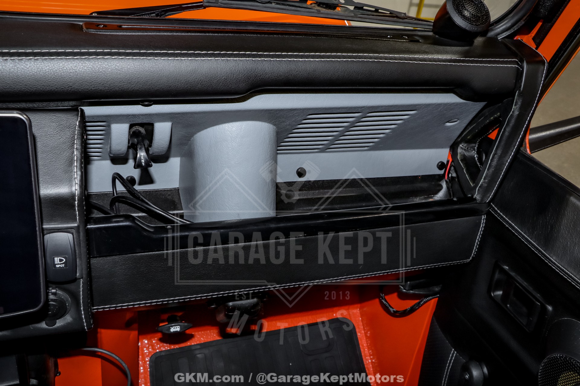 1993 Land Rover Defender 142