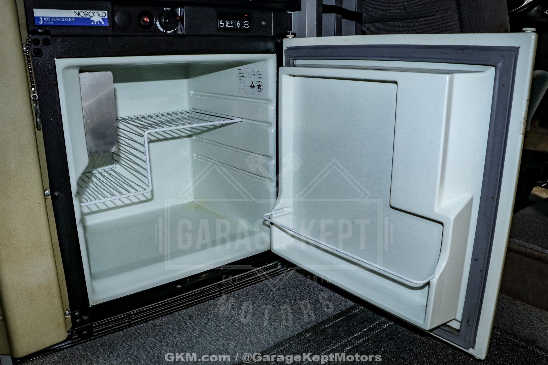 2003 Volkswagen EuroVan 100