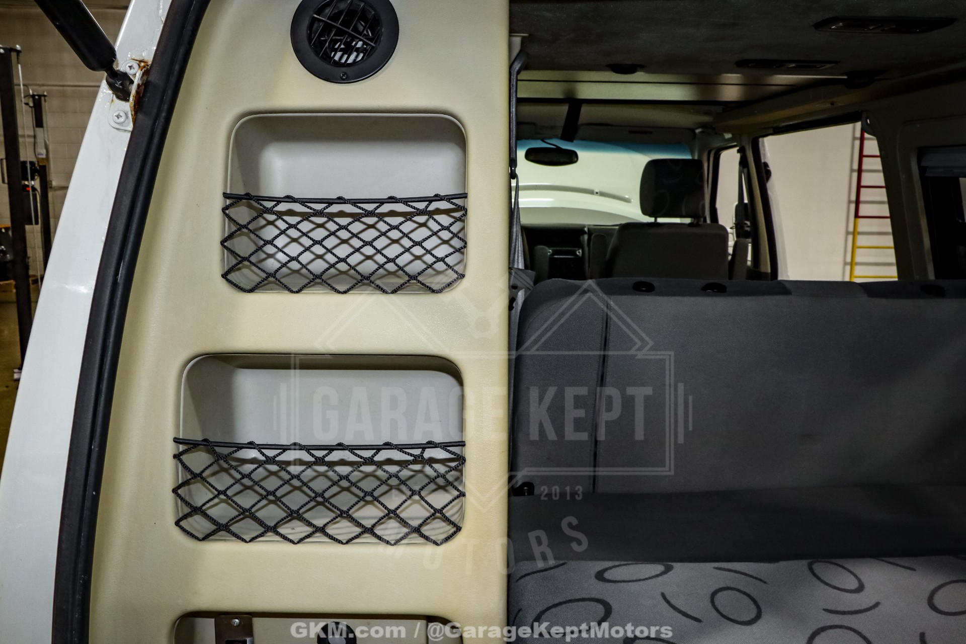 2003 Volkswagen EuroVan 117