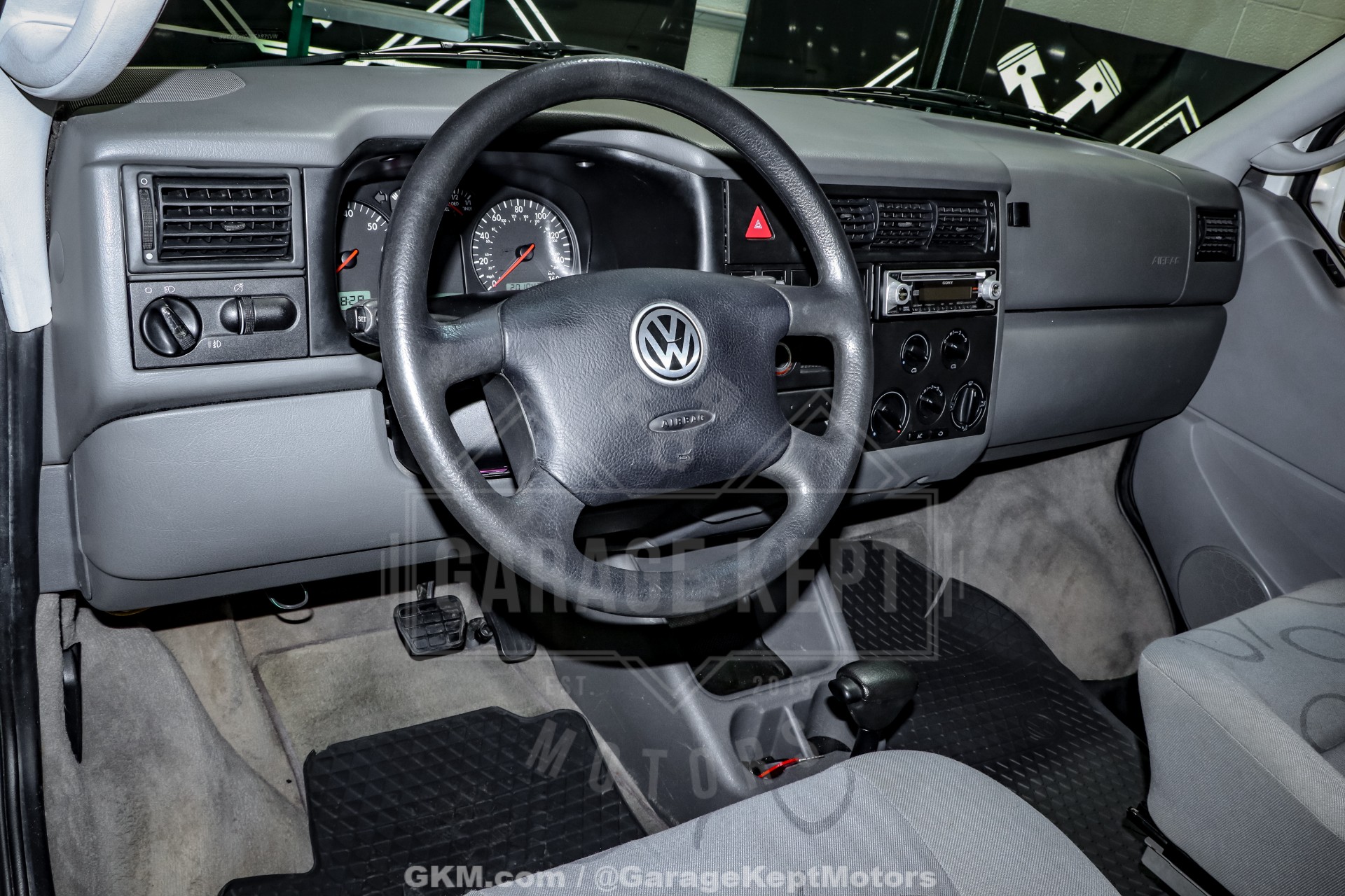 2003 Volkswagen EuroVan 147