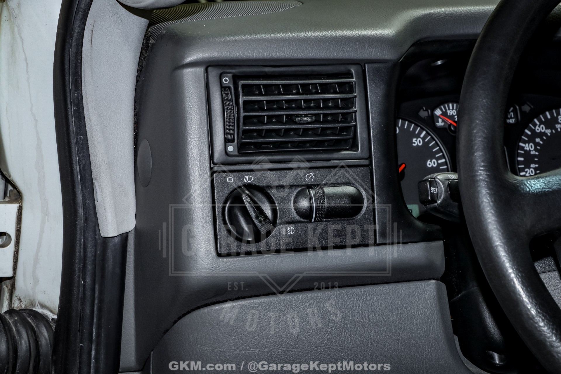 2003 Volkswagen EuroVan 150
