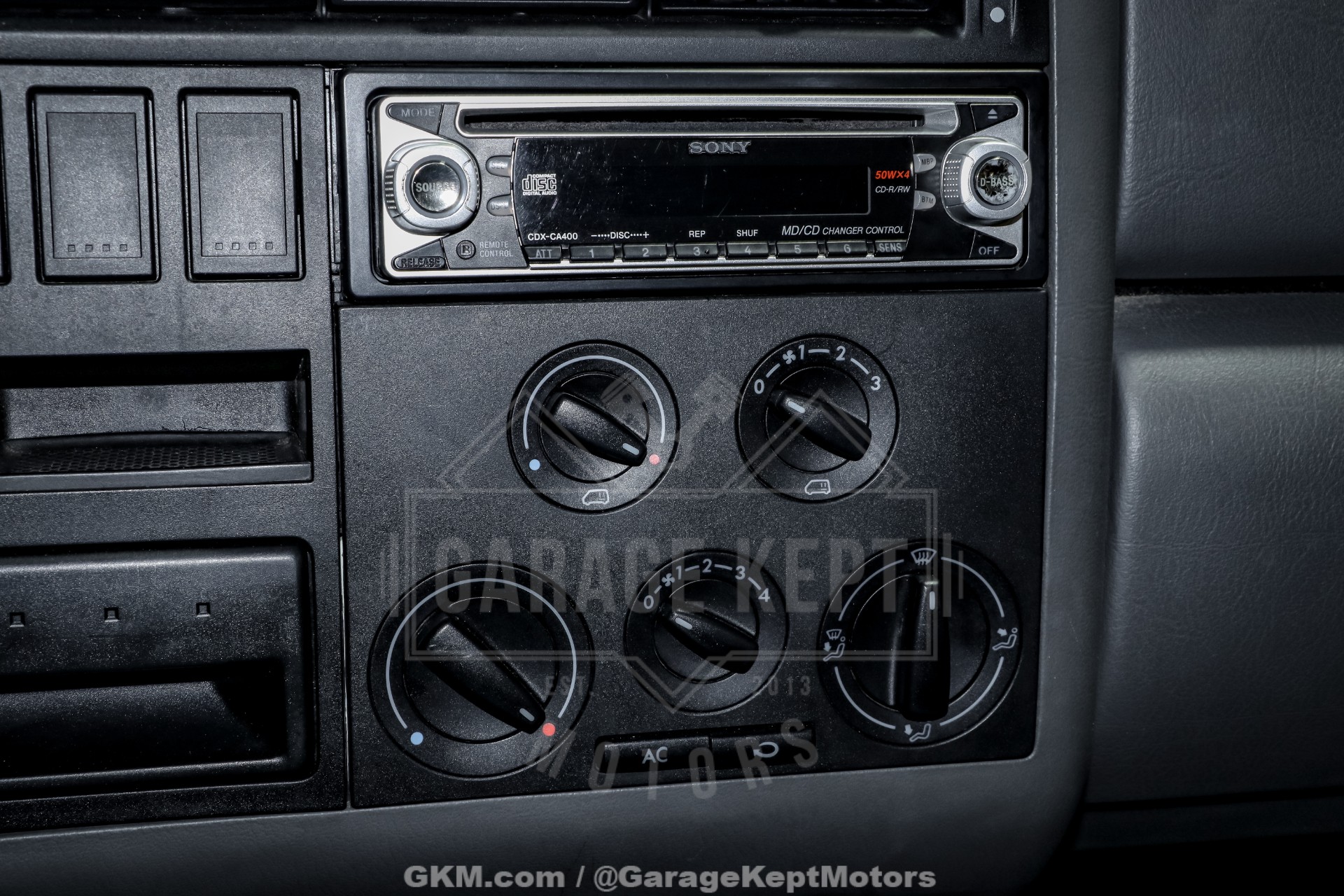 2003 Volkswagen EuroVan 153