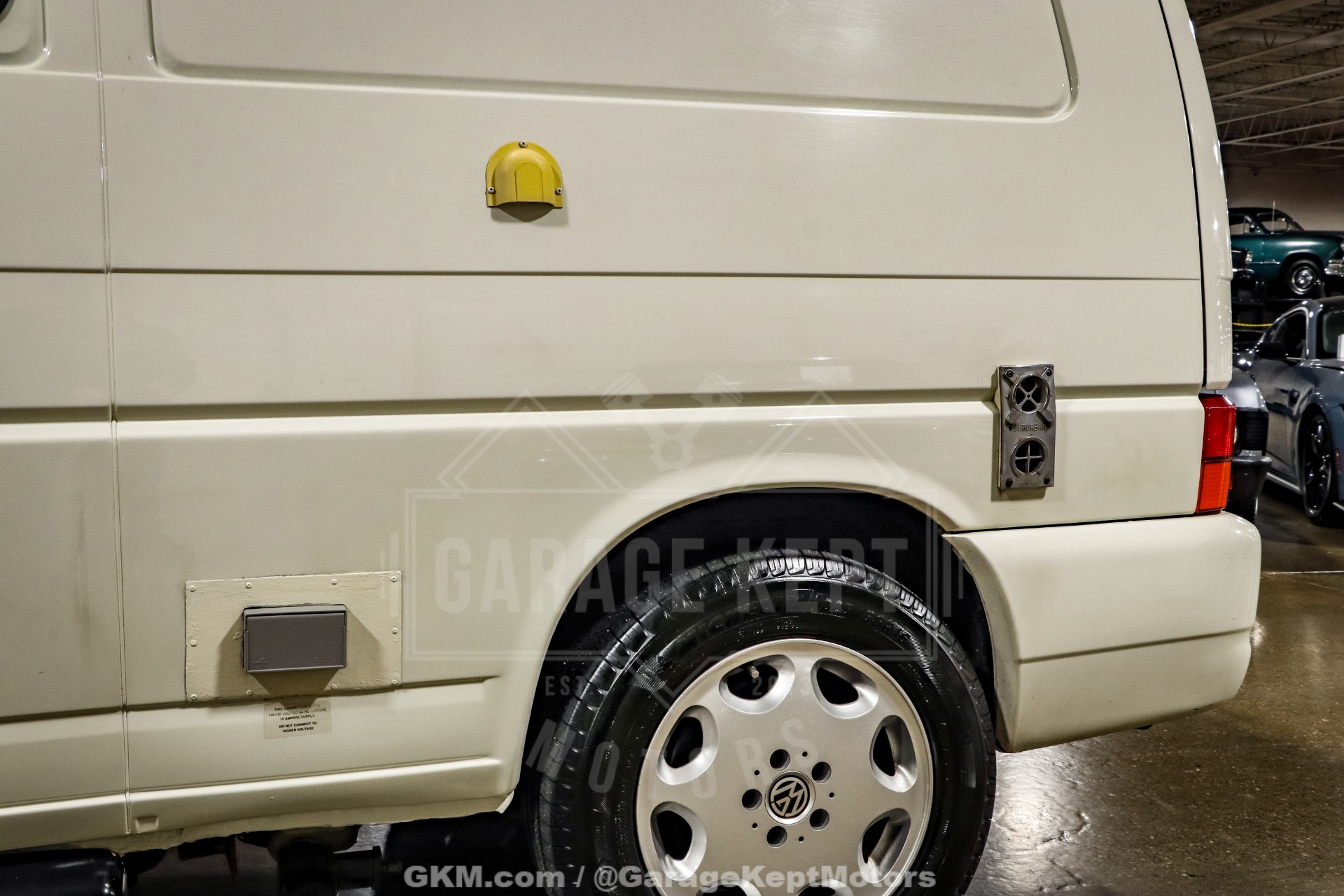 2003 Volkswagen EuroVan 37