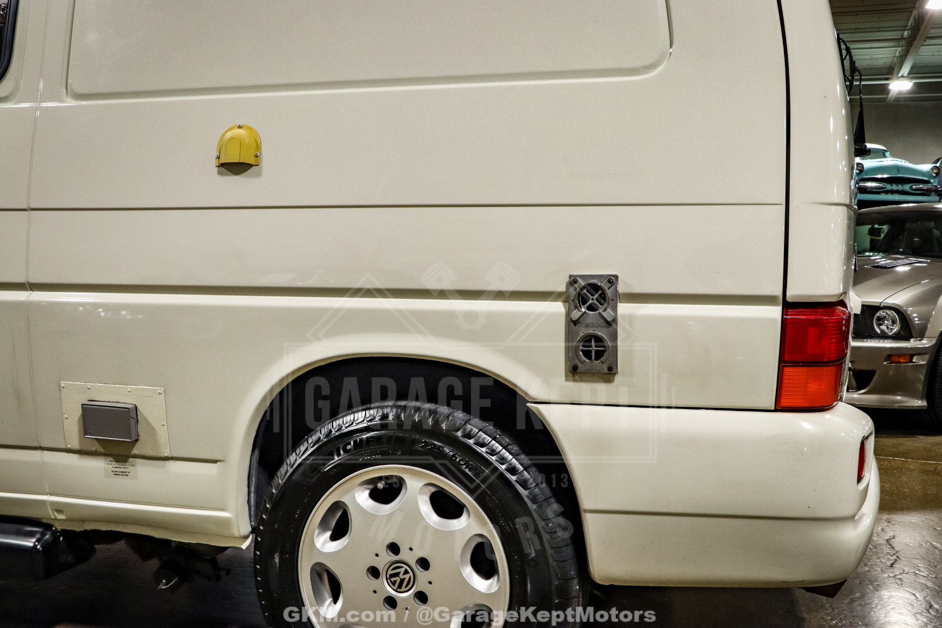 2003 Volkswagen EuroVan 38