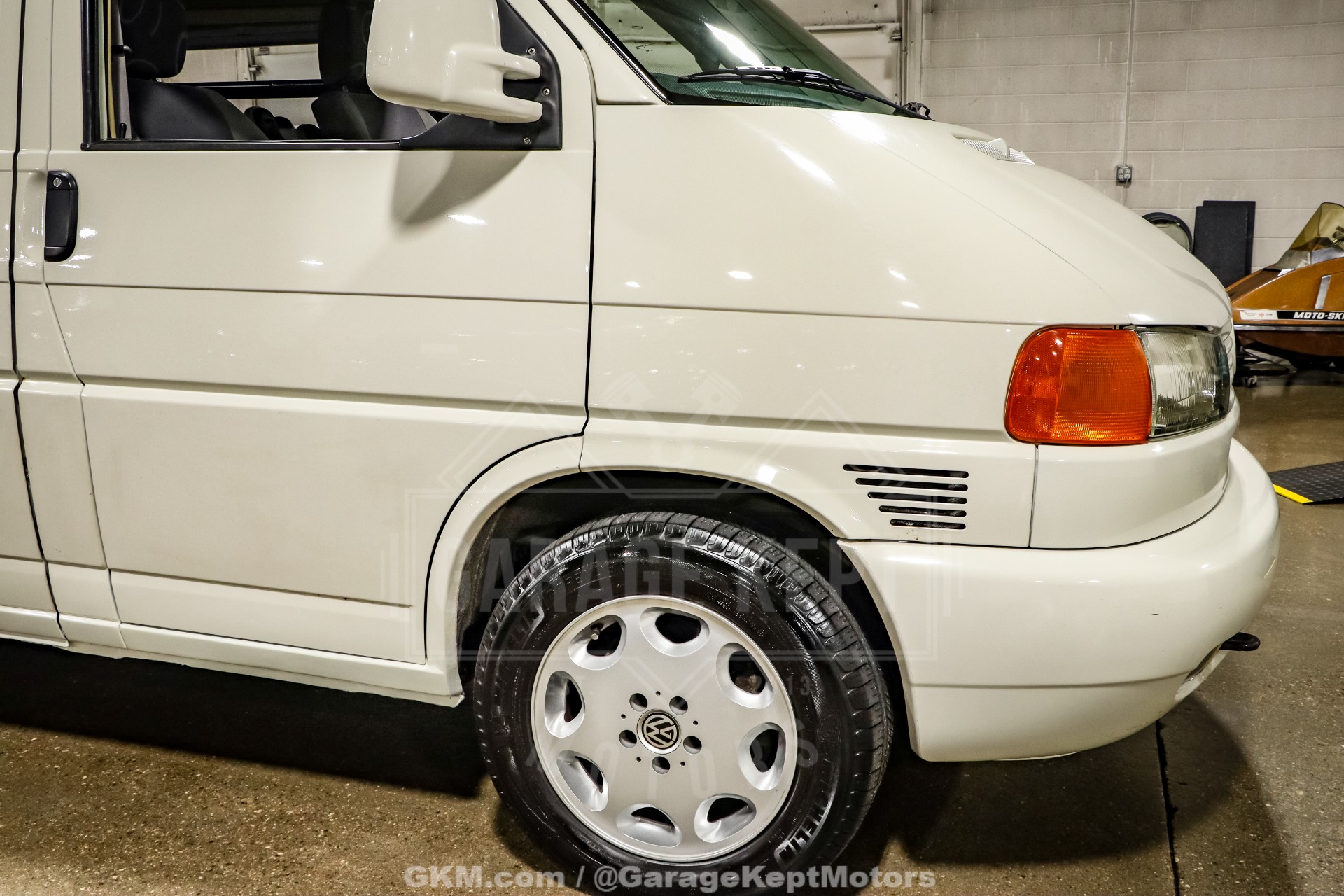 2003 Volkswagen EuroVan 57