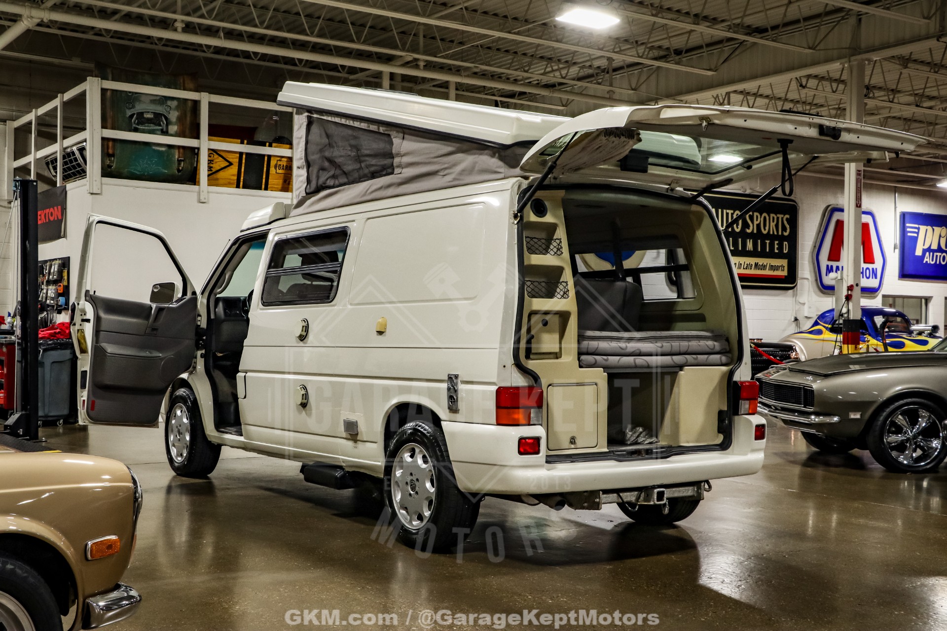 2003 Volkswagen EuroVan 63