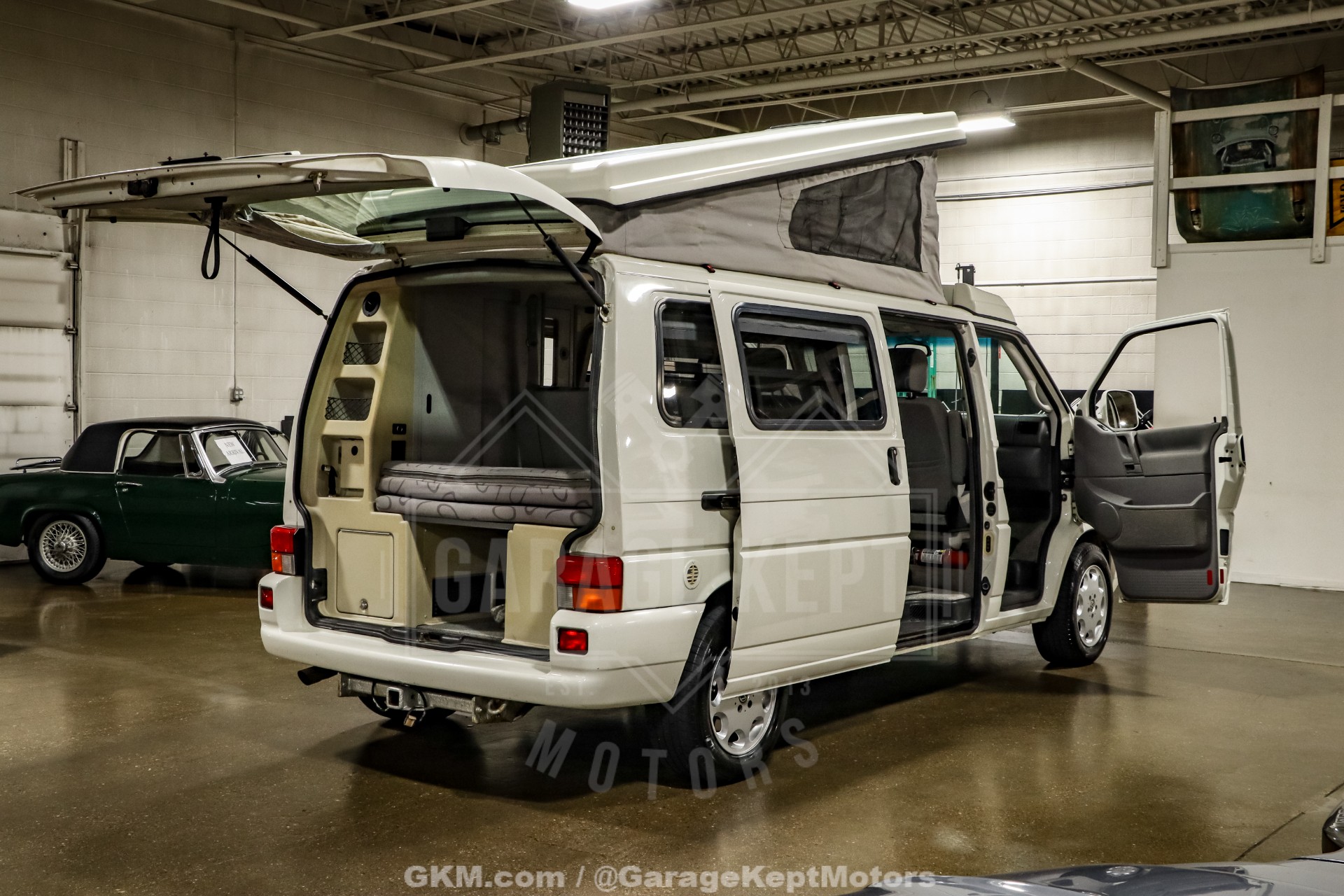 2003 Volkswagen EuroVan 64