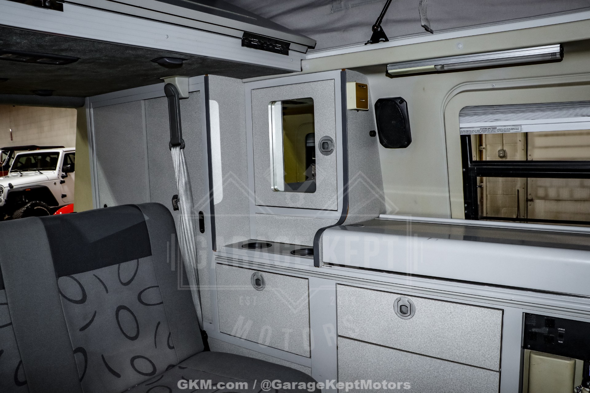 2003 Volkswagen EuroVan 83