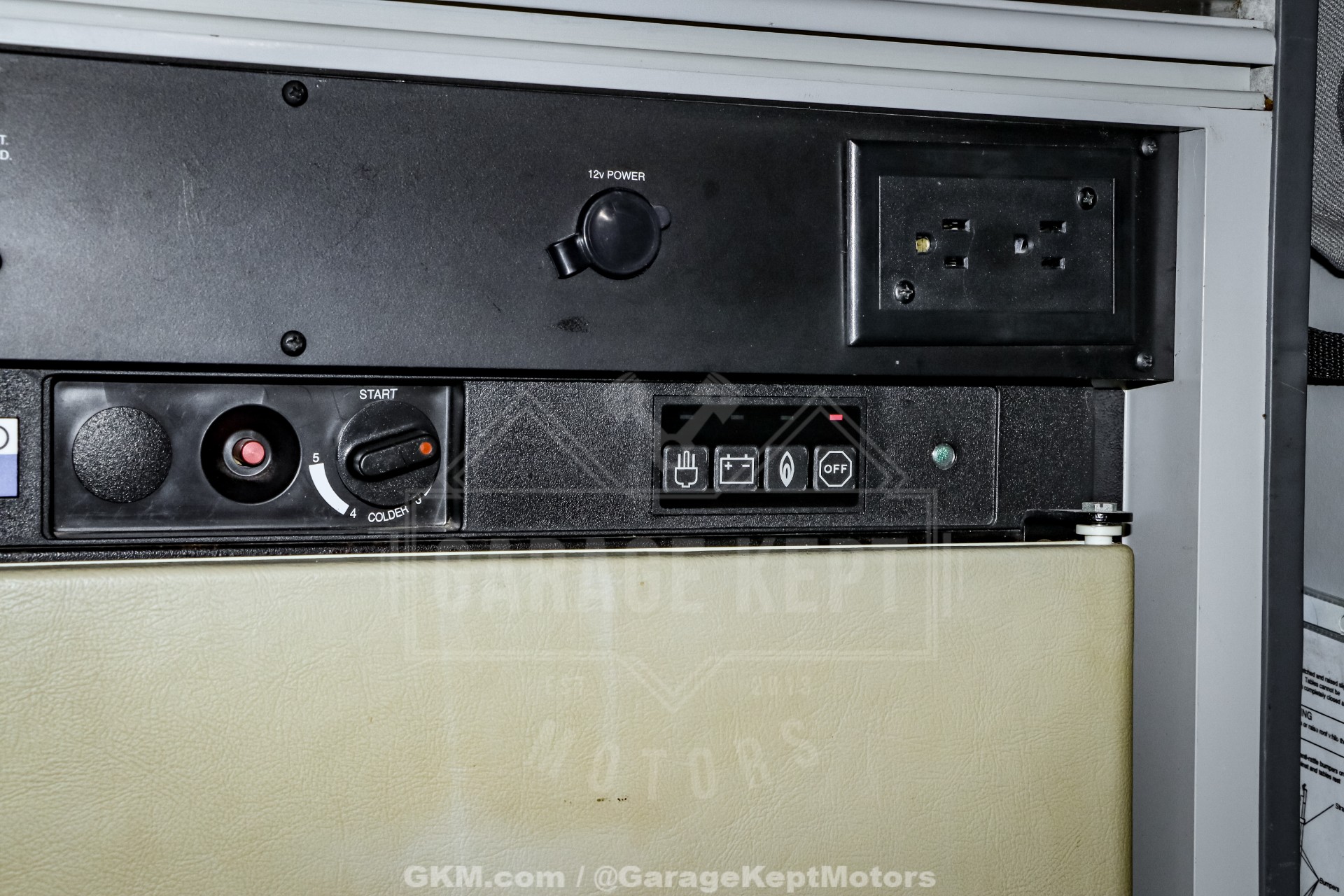 2003 Volkswagen EuroVan 99