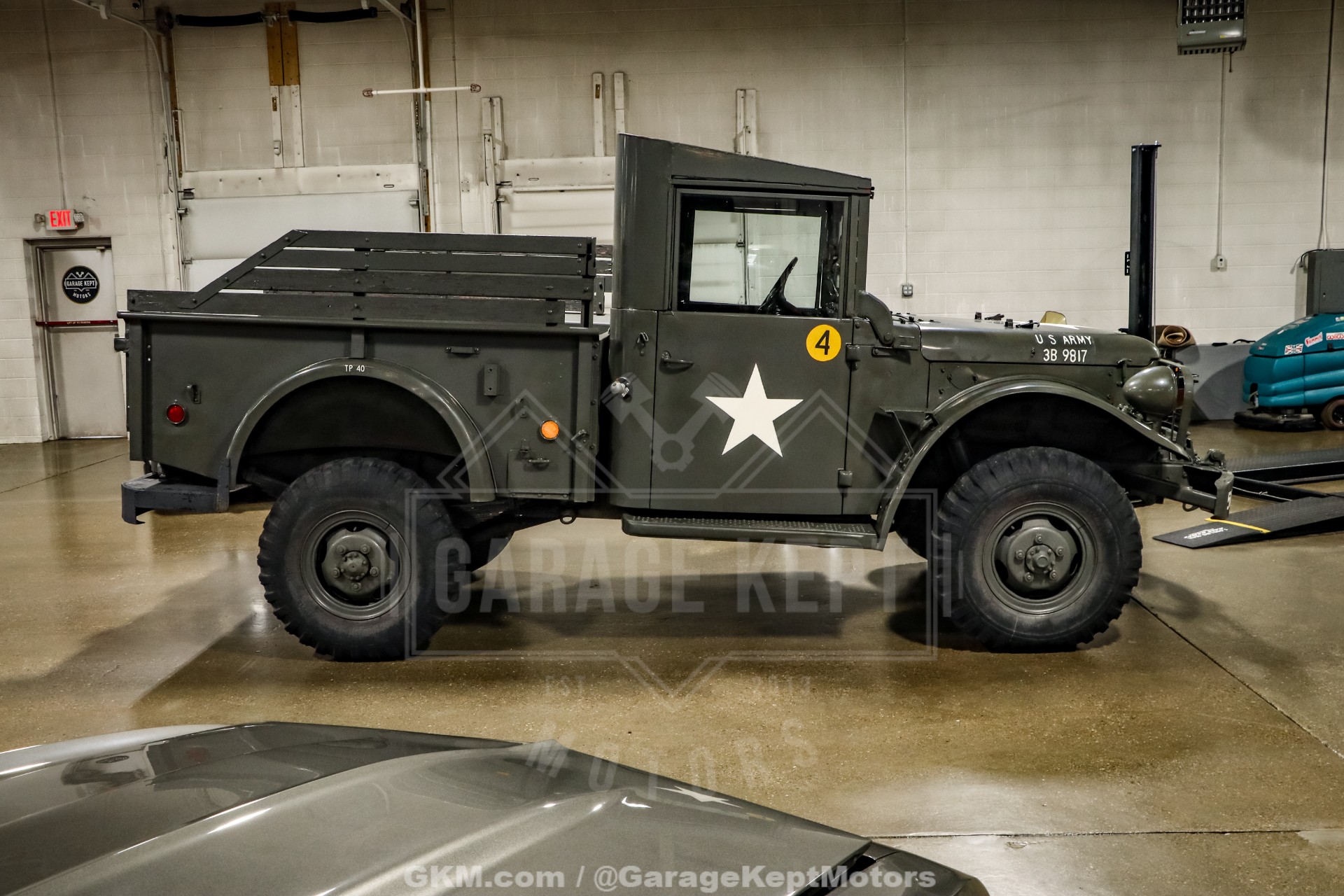 1961 Dodge Power Wagon 11