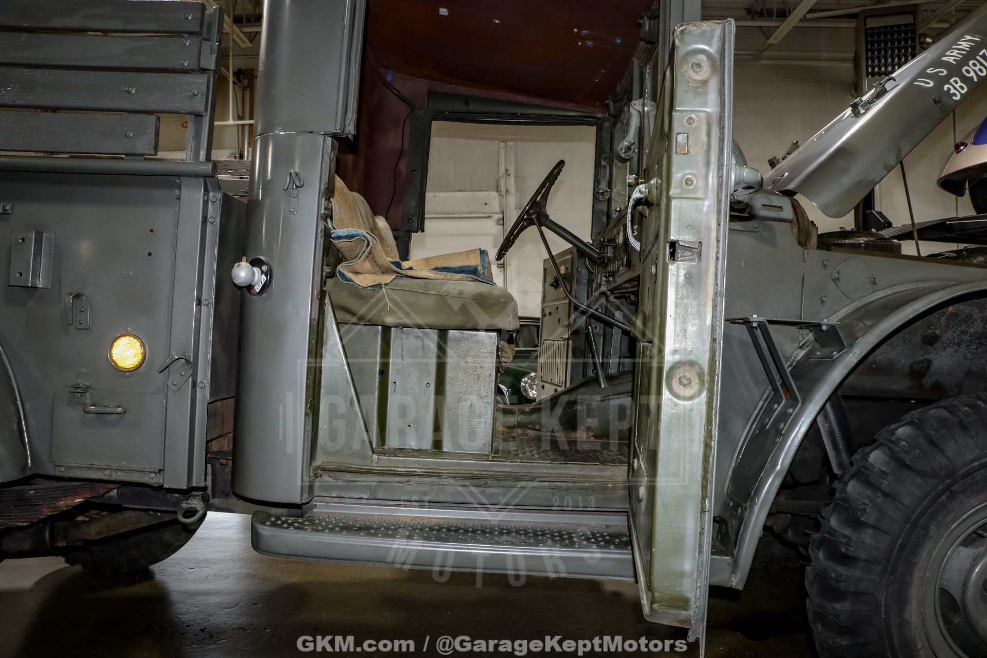 1961 Dodge Power Wagon 68