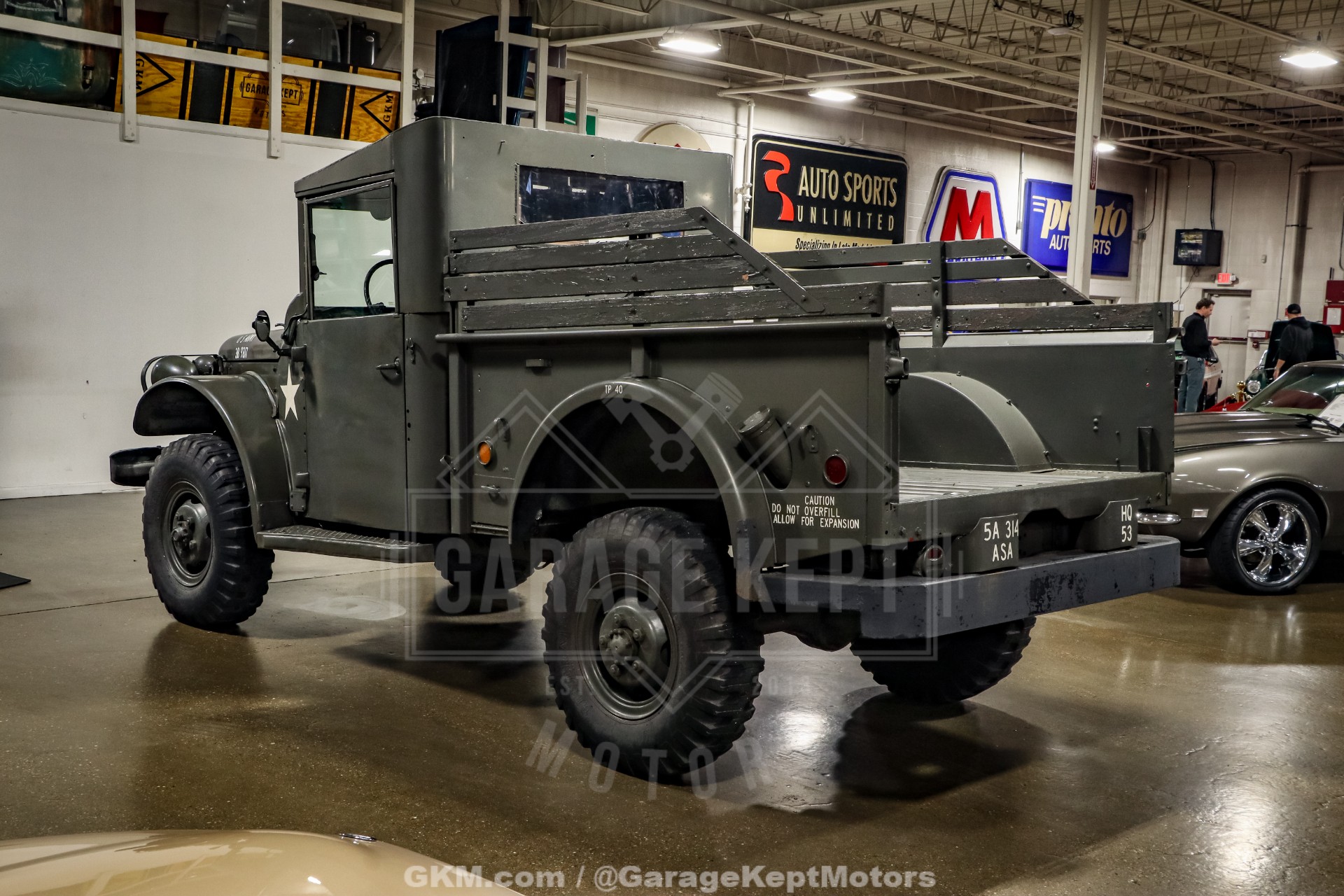 1961 Dodge Power Wagon 7