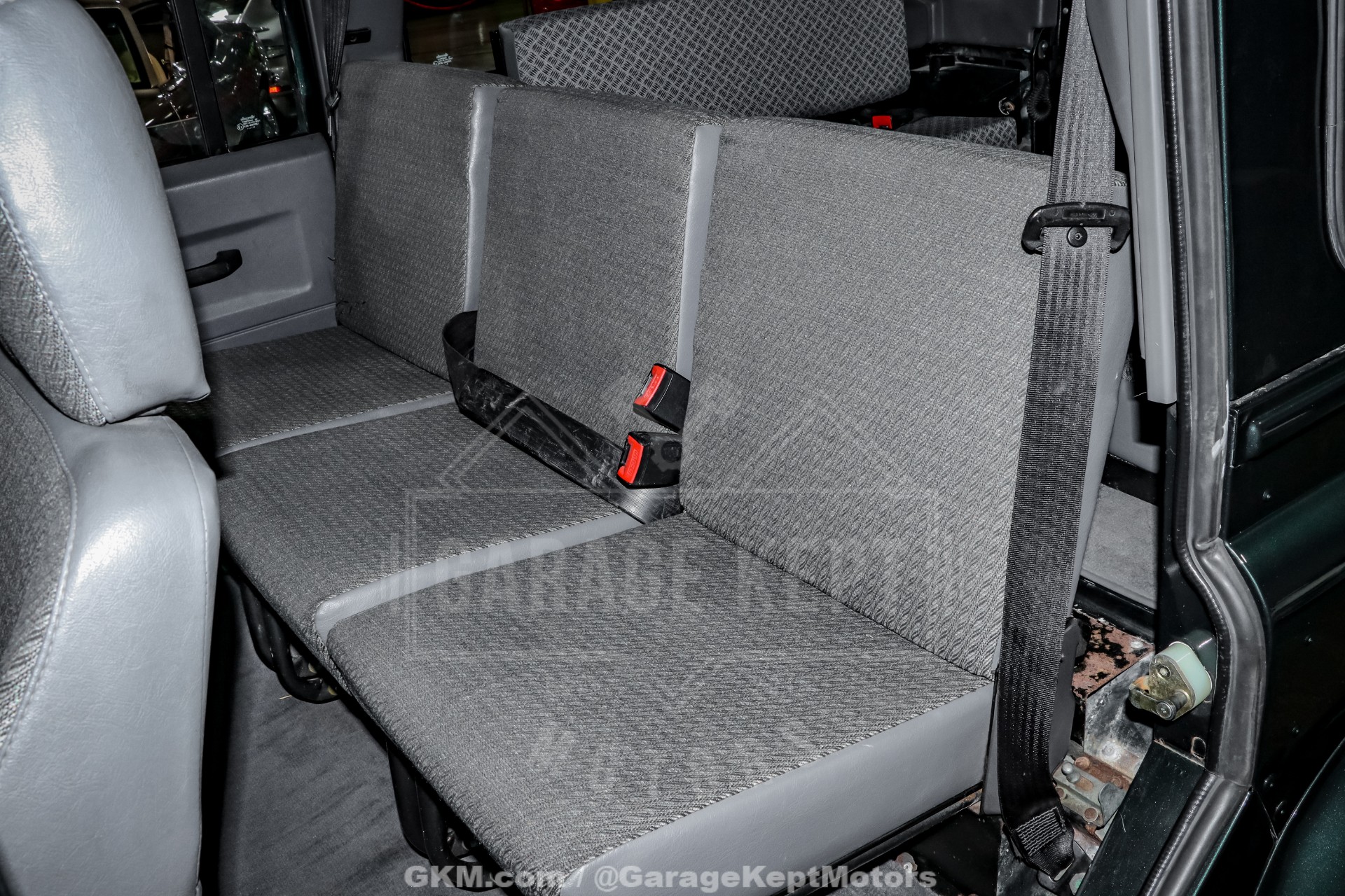 1998 Land Rover Defender 109