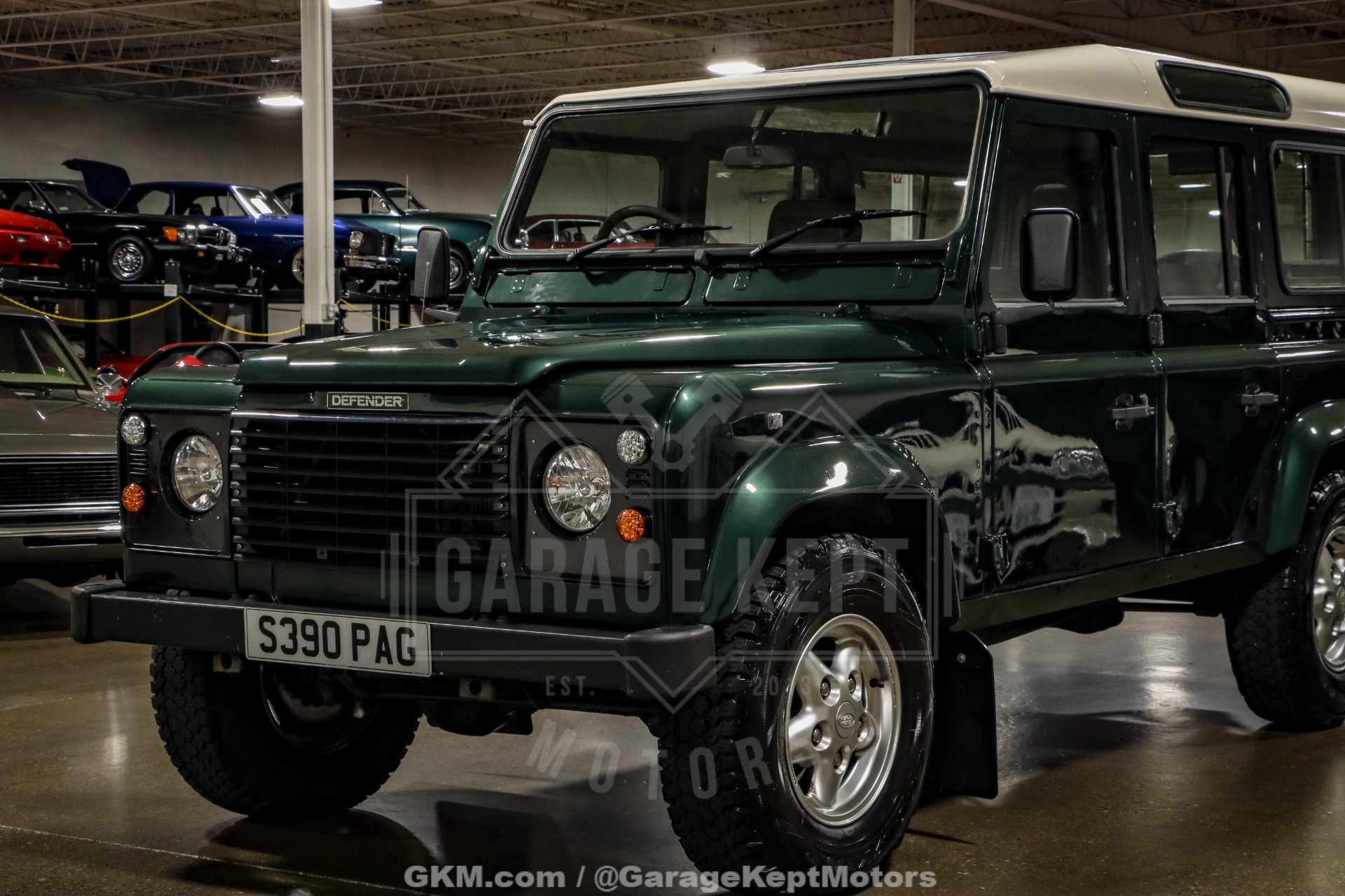1998 Land Rover Defender 23