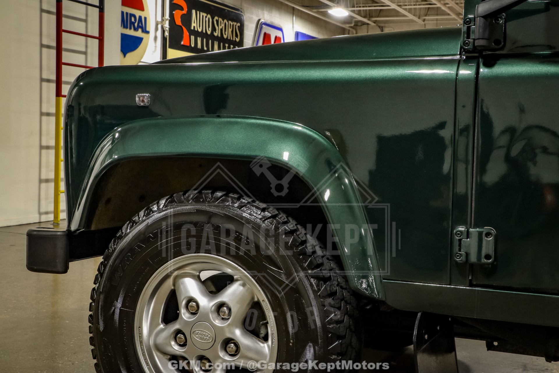 1998 Land Rover Defender 34