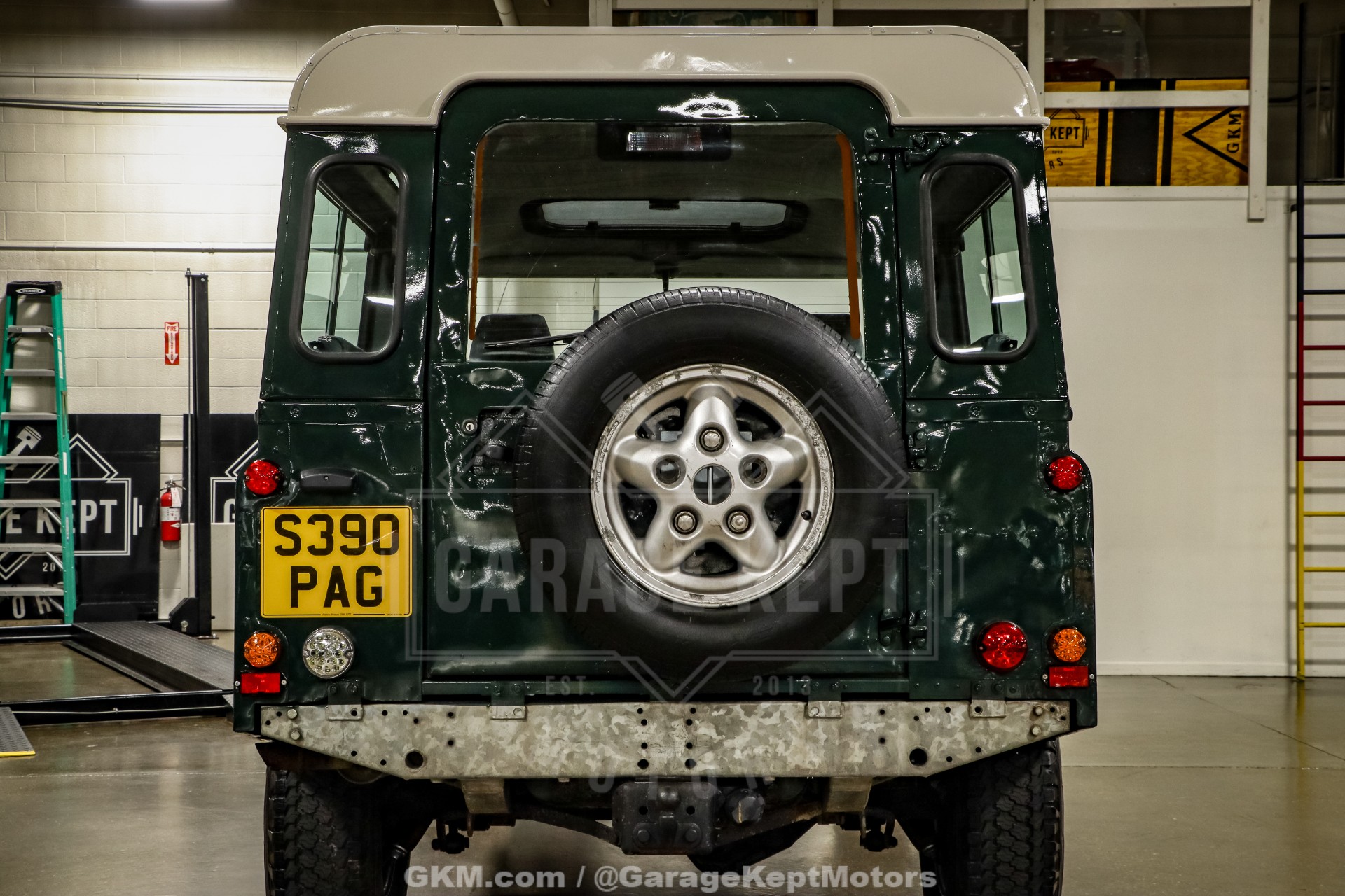 1998 Land Rover Defender 43