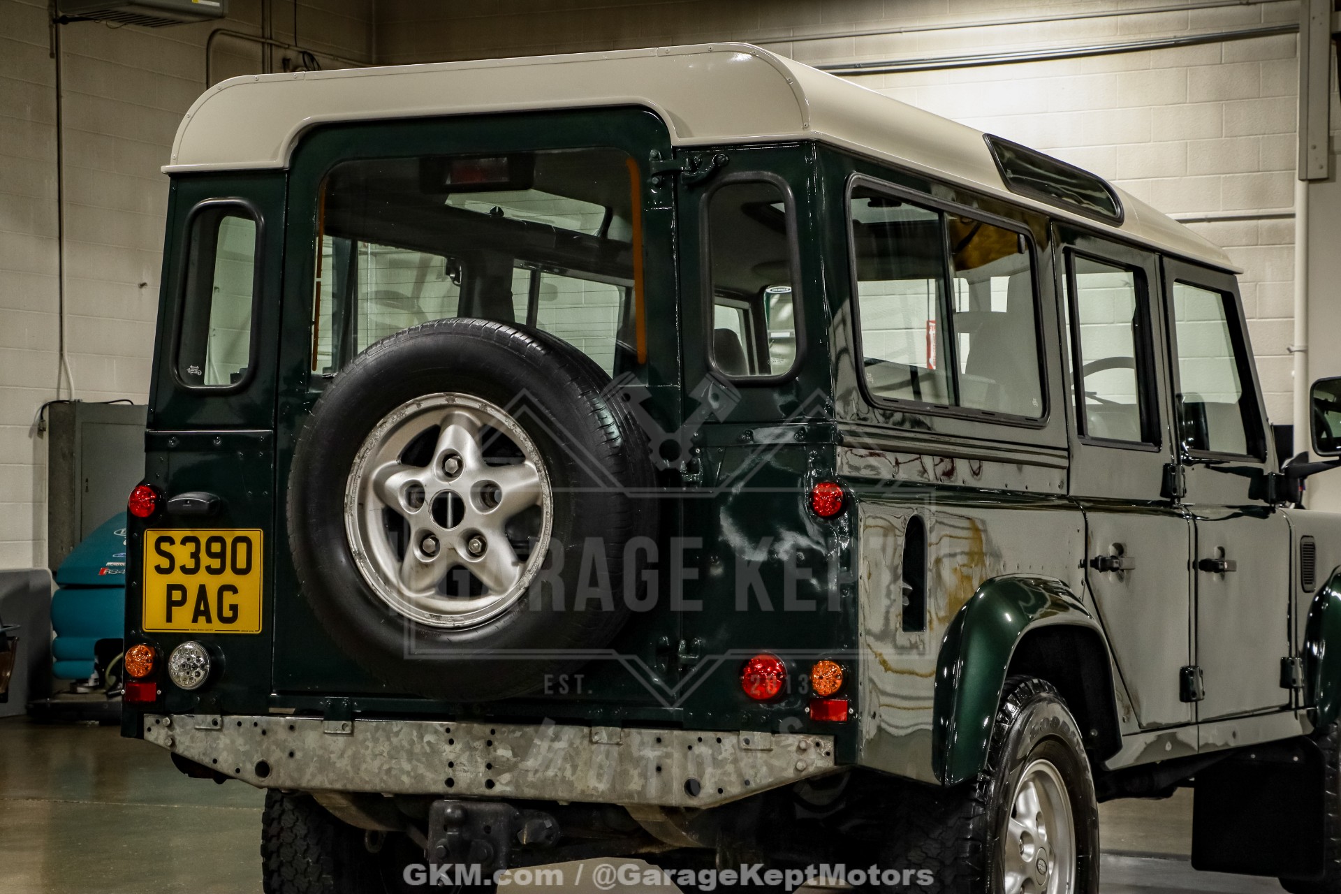 1998 Land Rover Defender 46