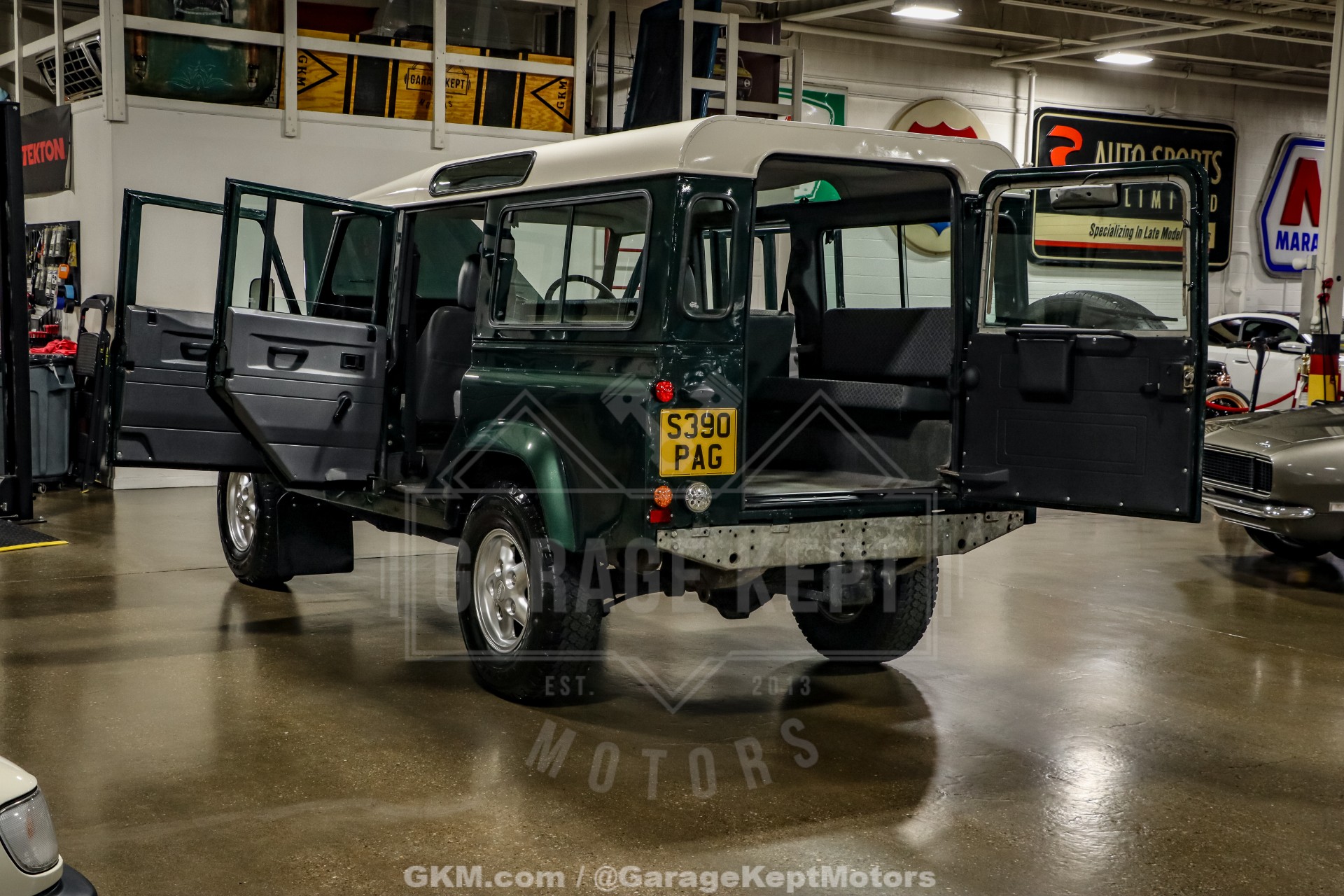 1998 Land Rover Defender 60