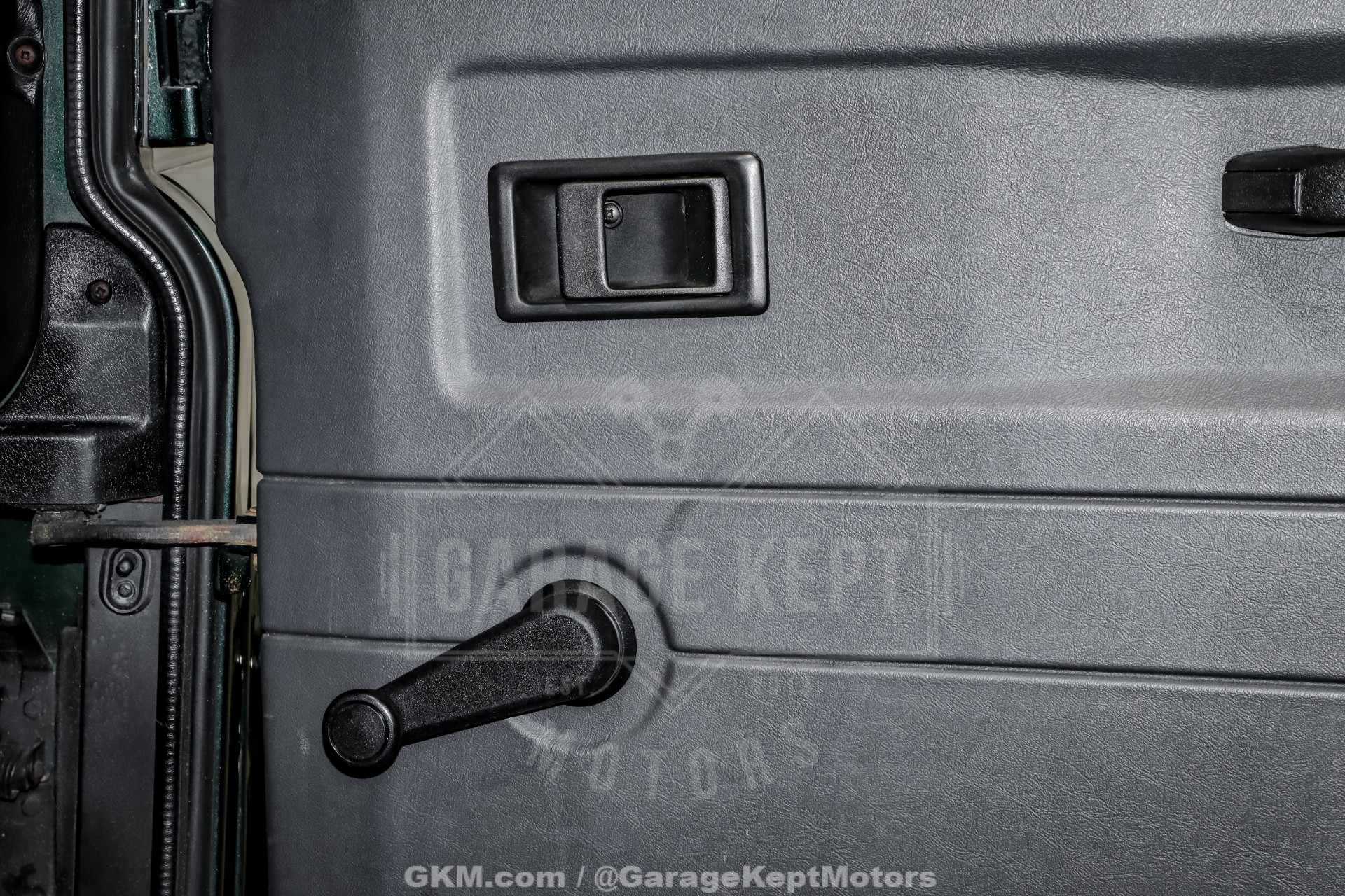1998 Land Rover Defender 63
