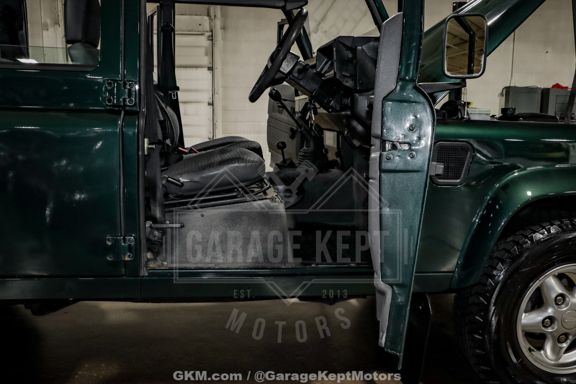 1998 Land Rover Defender 64