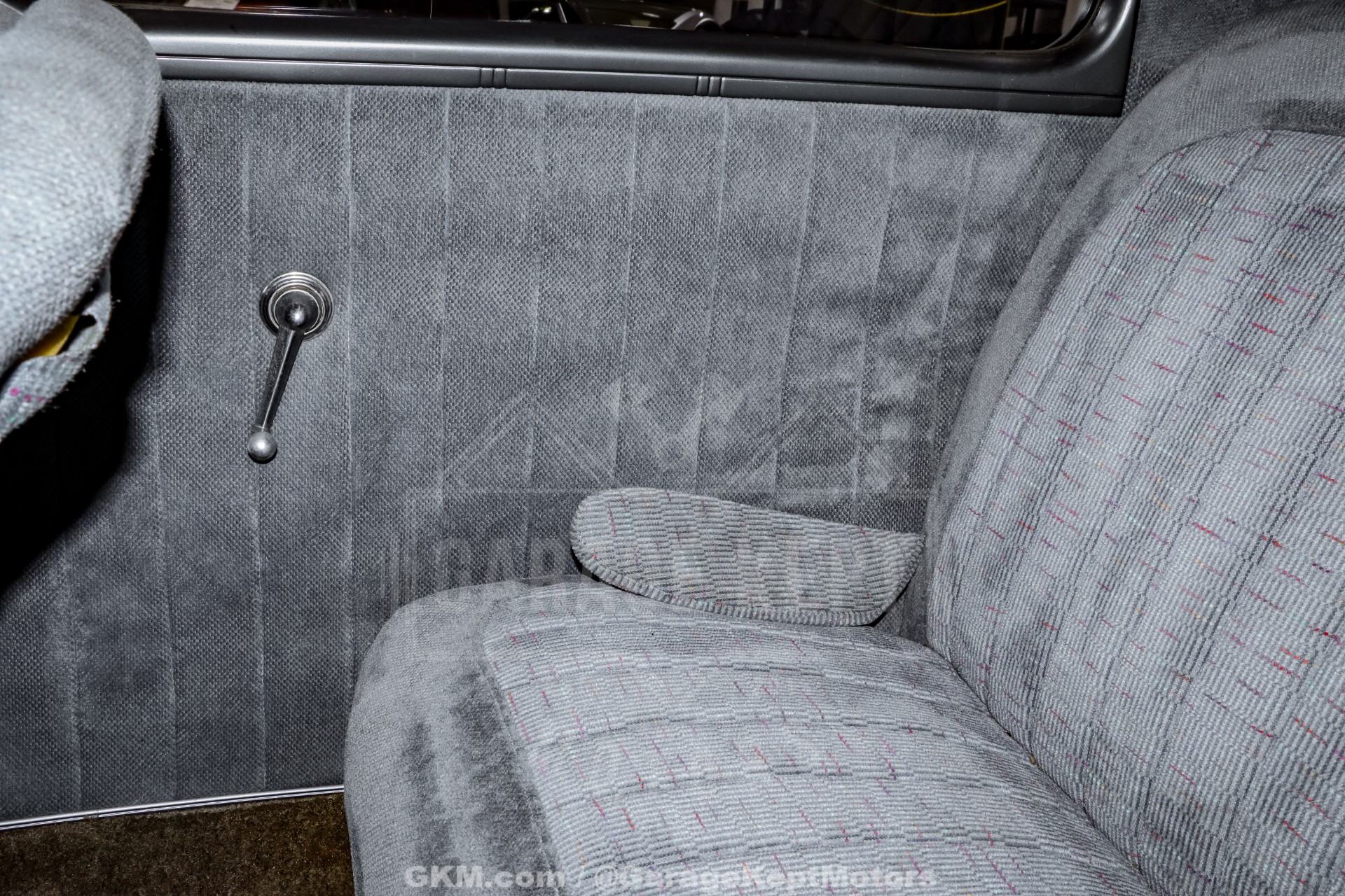 1939 Ford Deluxe 109