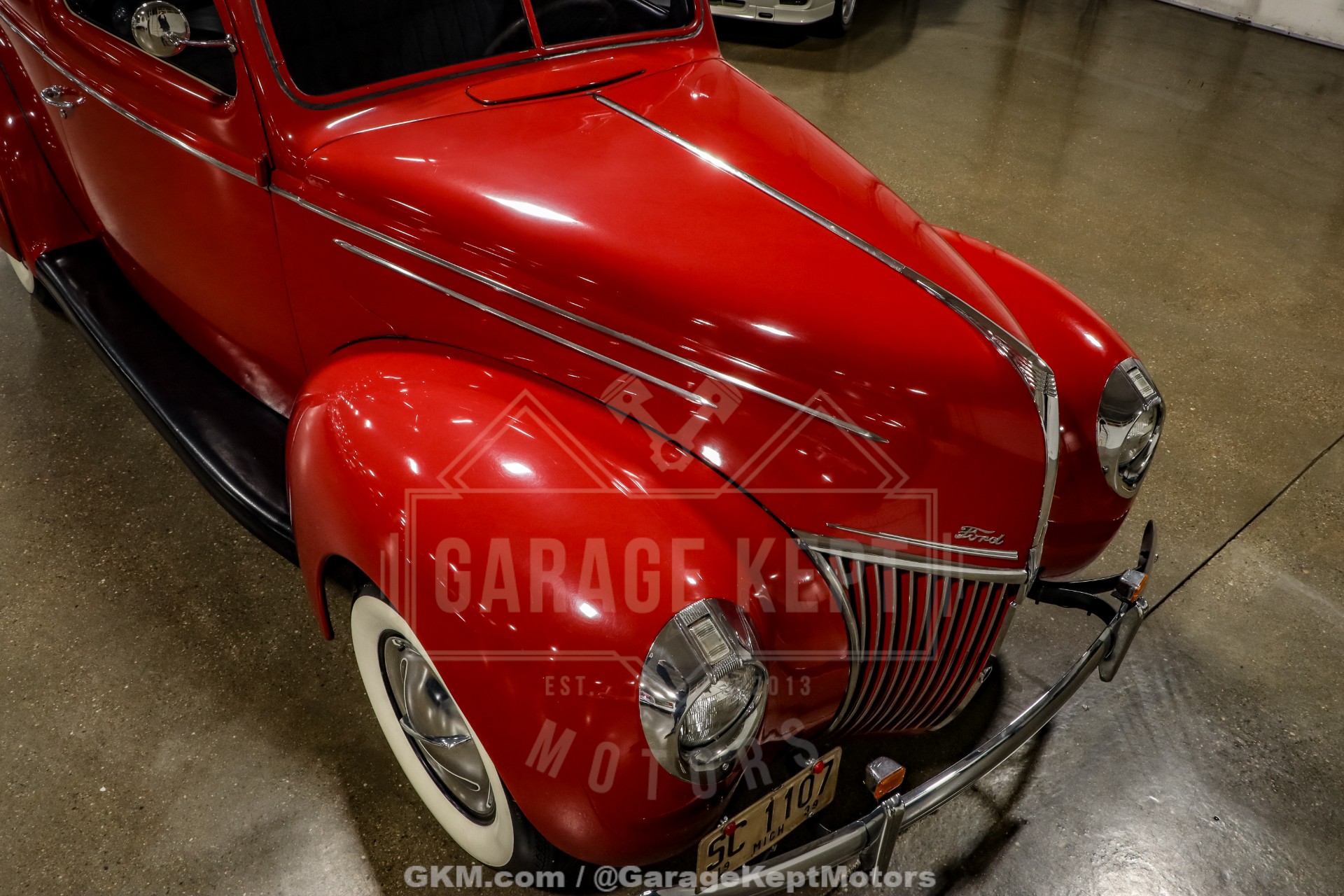 1939 Ford Deluxe 14