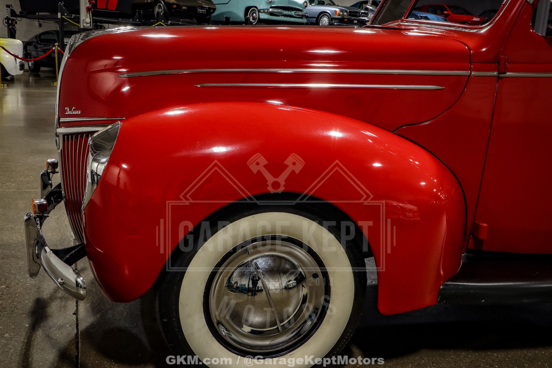 1939 Ford Deluxe 32
