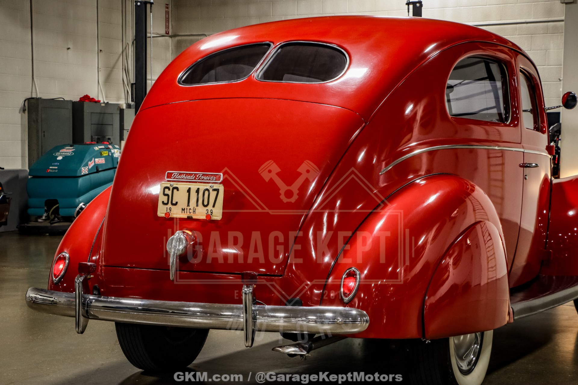 1939 Ford Deluxe 46