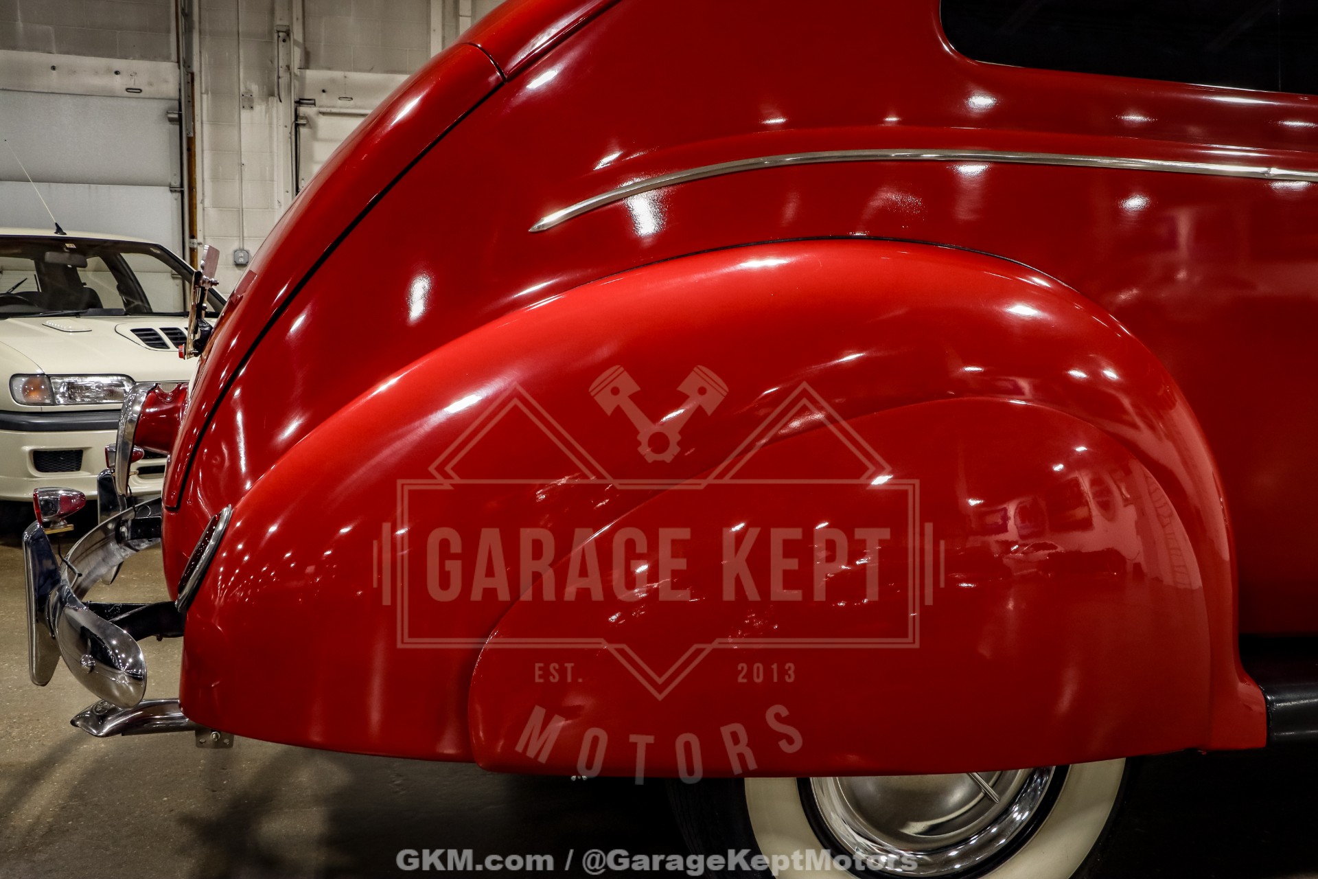 1939 Ford Deluxe 52